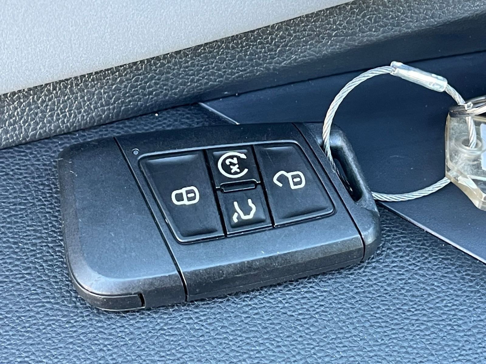 Thumbnail: 2025 Volkswagen Jetta - 22