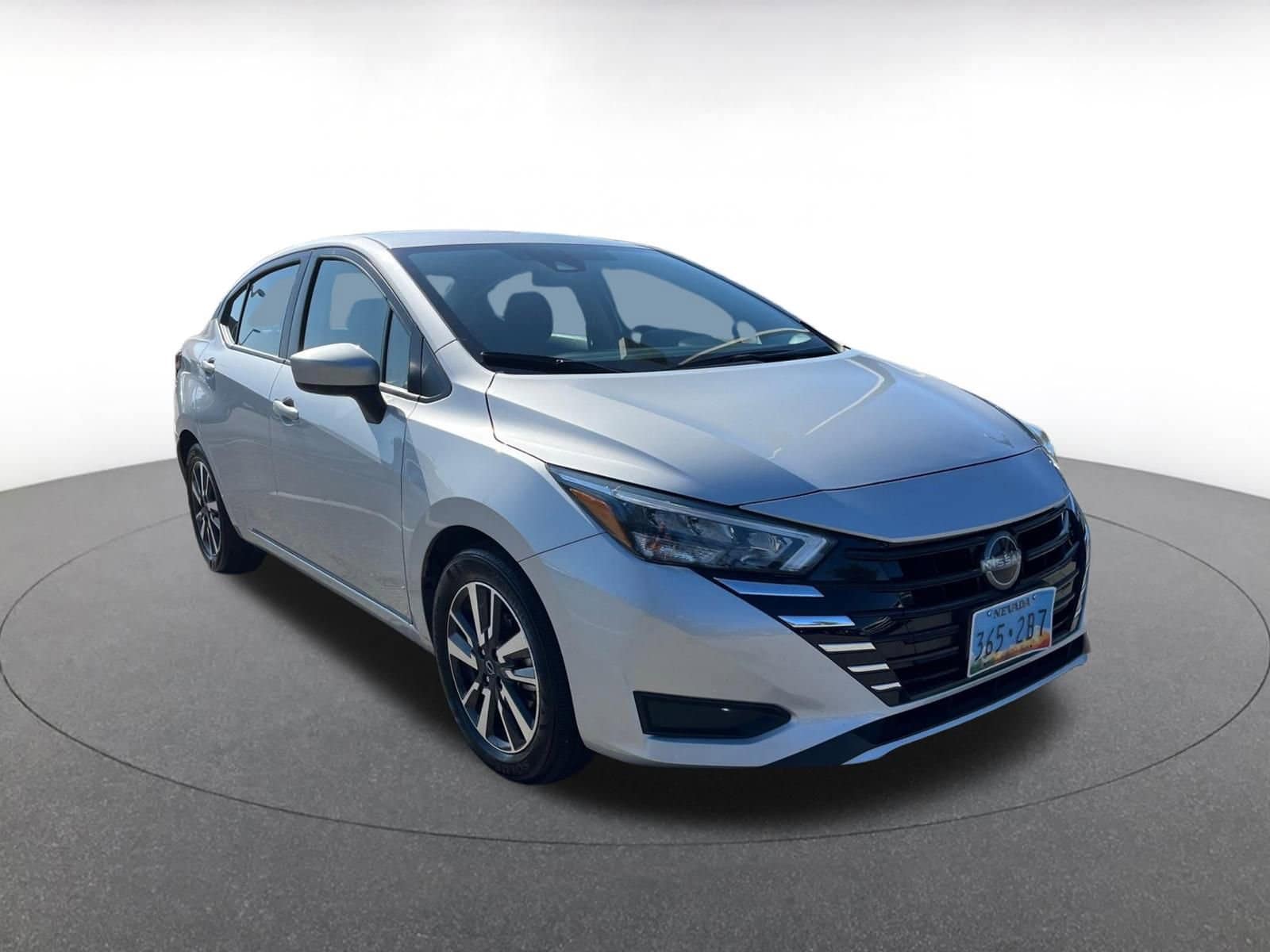 2025 Nissan Versa Sedan SV