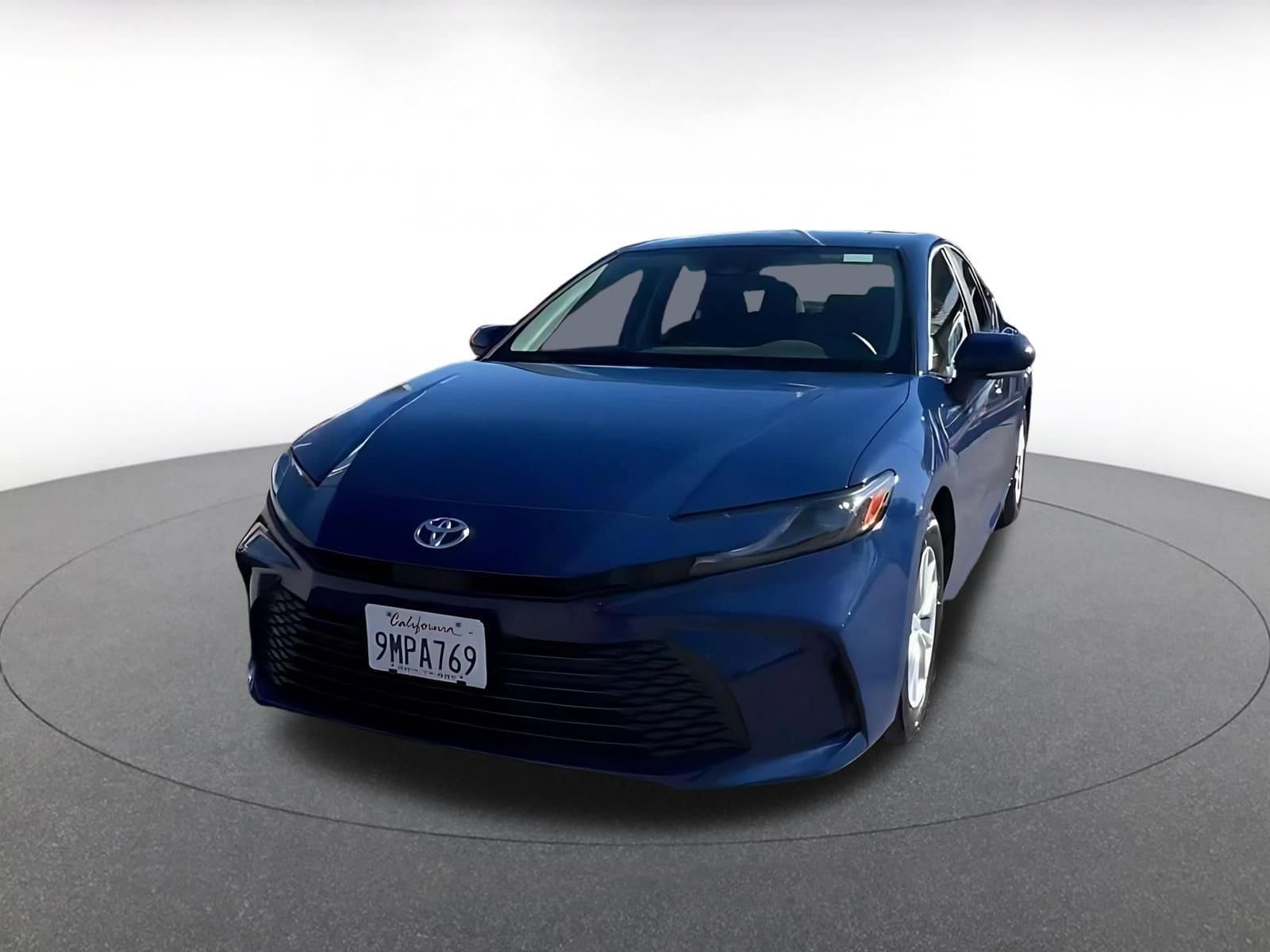 Thumbnail: 2025 Toyota Camry - 4