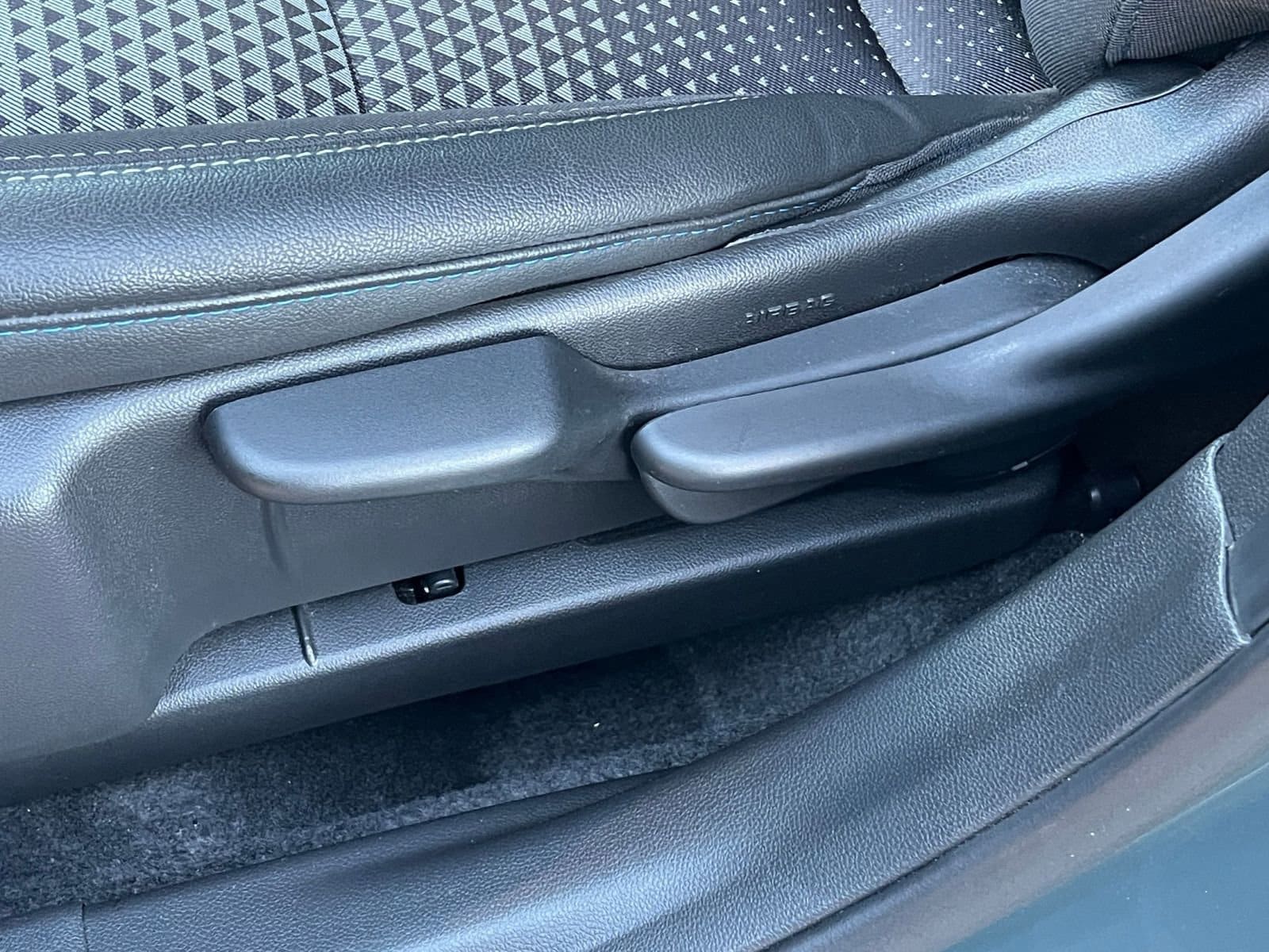 Thumbnail: 2025 Chevrolet Trax - 23