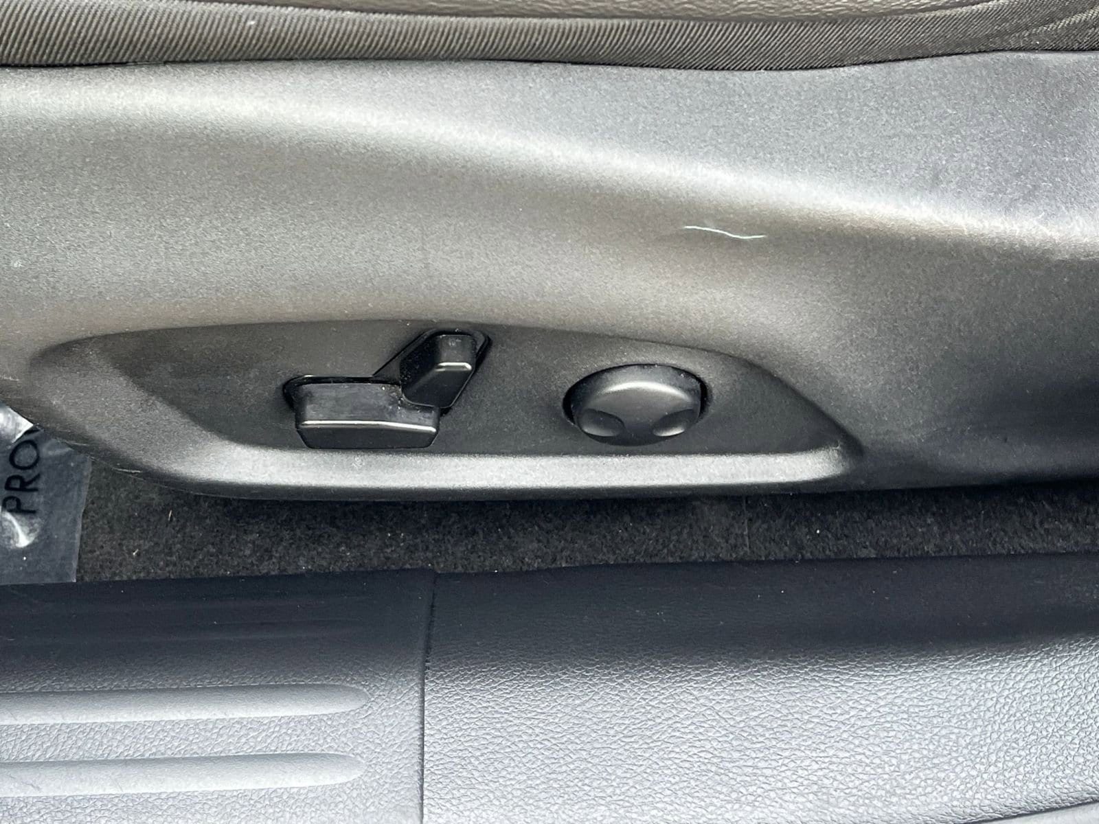 Thumbnail: 2025 Jeep Compass - 23