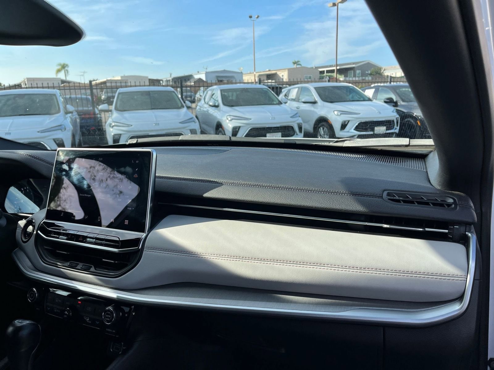 Thumbnail: 2025 Jeep Compass - 35