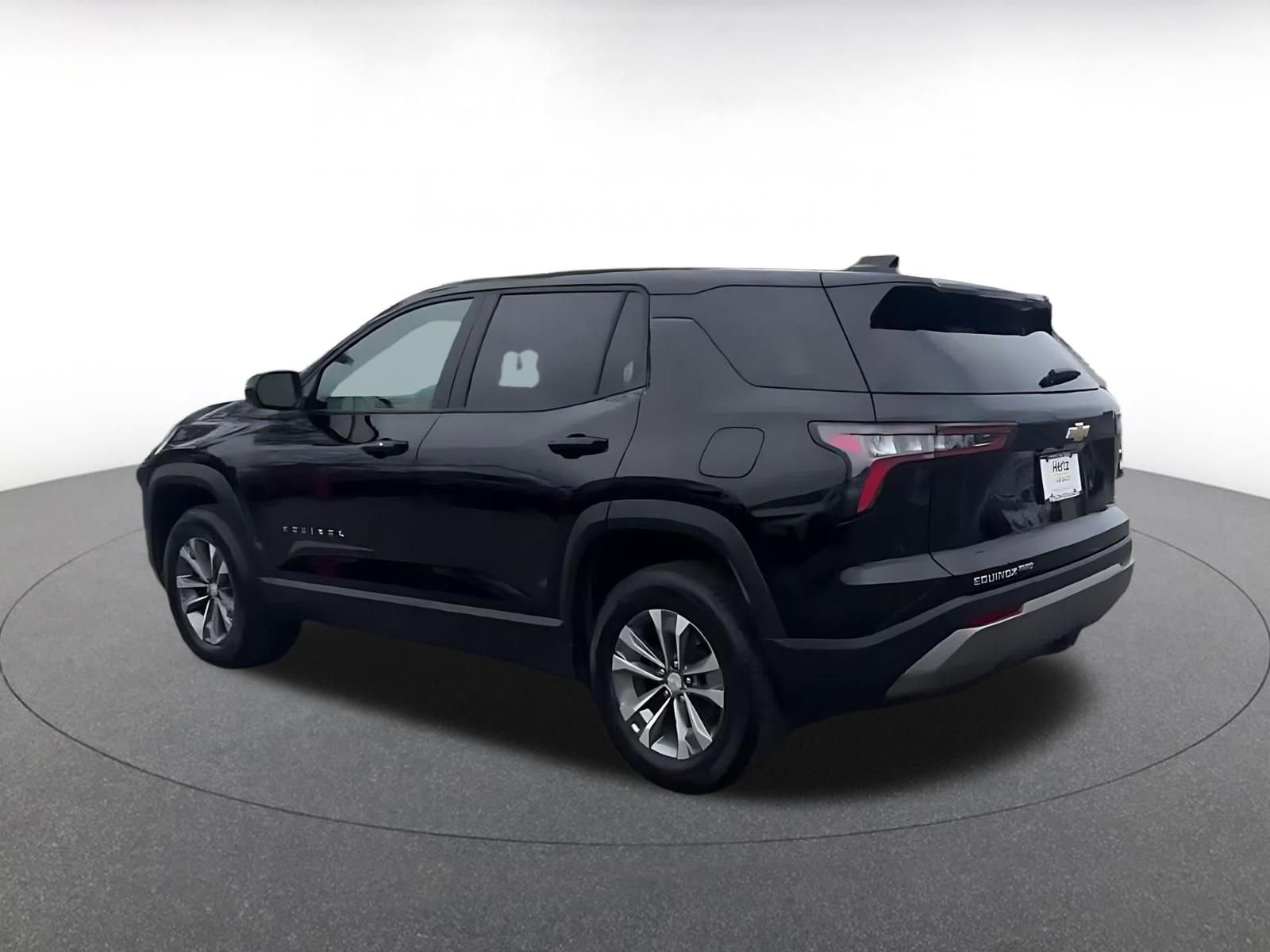 Thumbnail: 2025 Chevrolet Equinox - 10