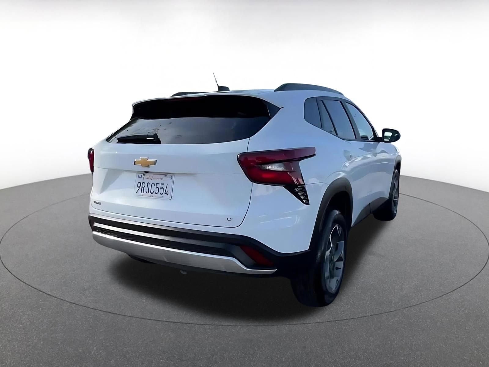 Thumbnail: 2025 Chevrolet Trax - 15