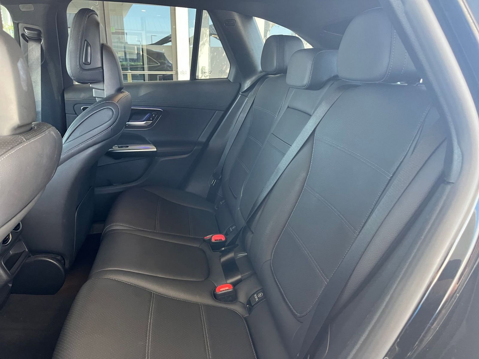 Thumbnail: 2024 Mercedes-Benz GLC - 25