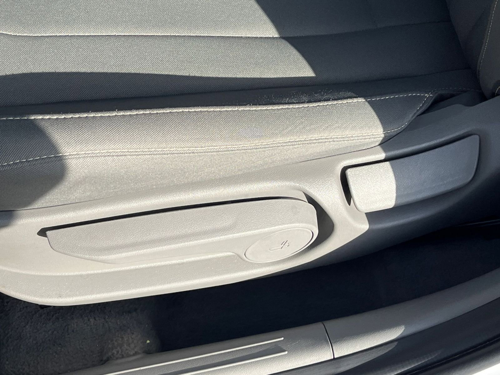 Thumbnail: 2025 Hyundai Elantra - 23