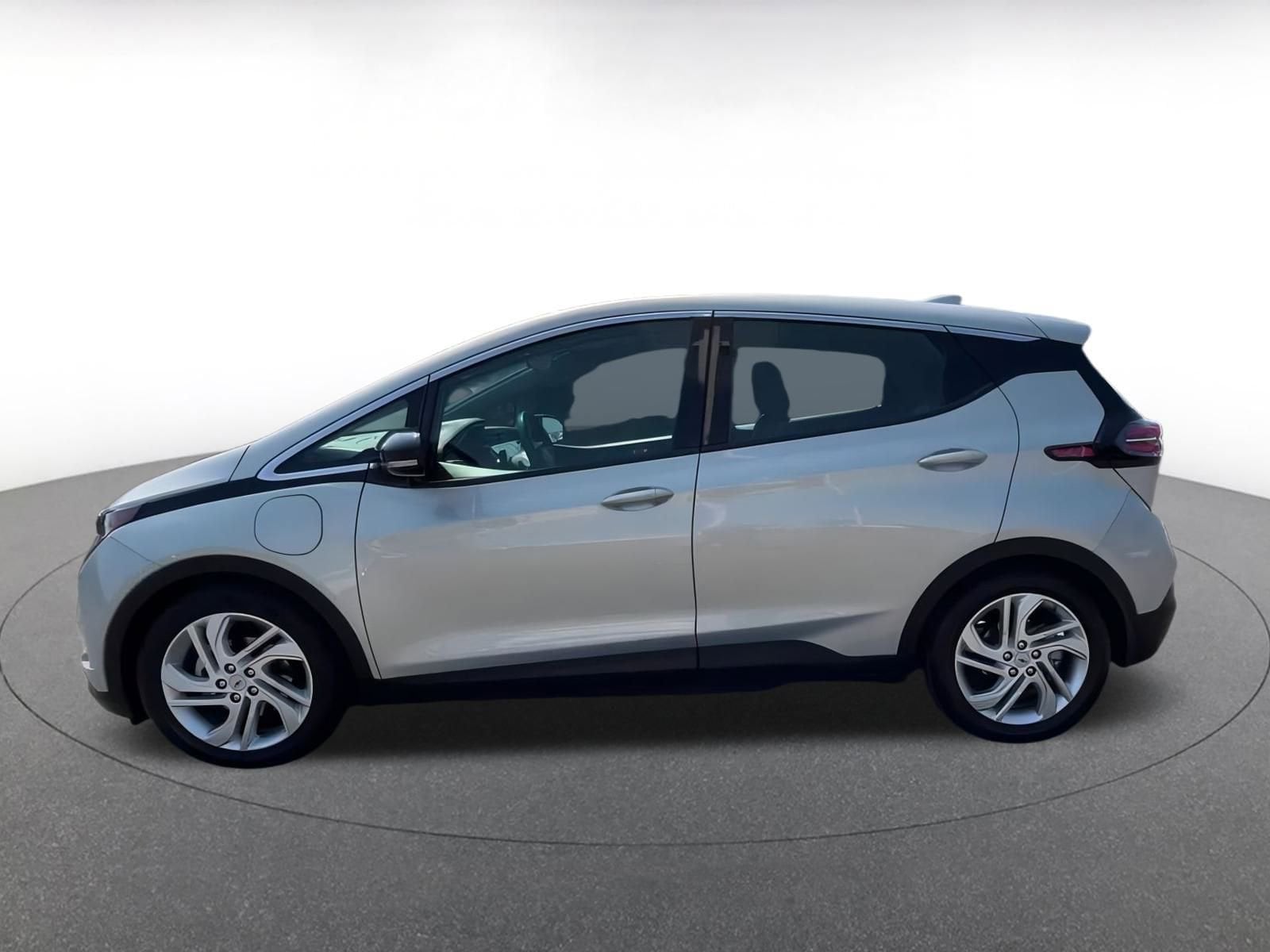Thumbnail: 2023 Chevrolet Bolt EV - 7