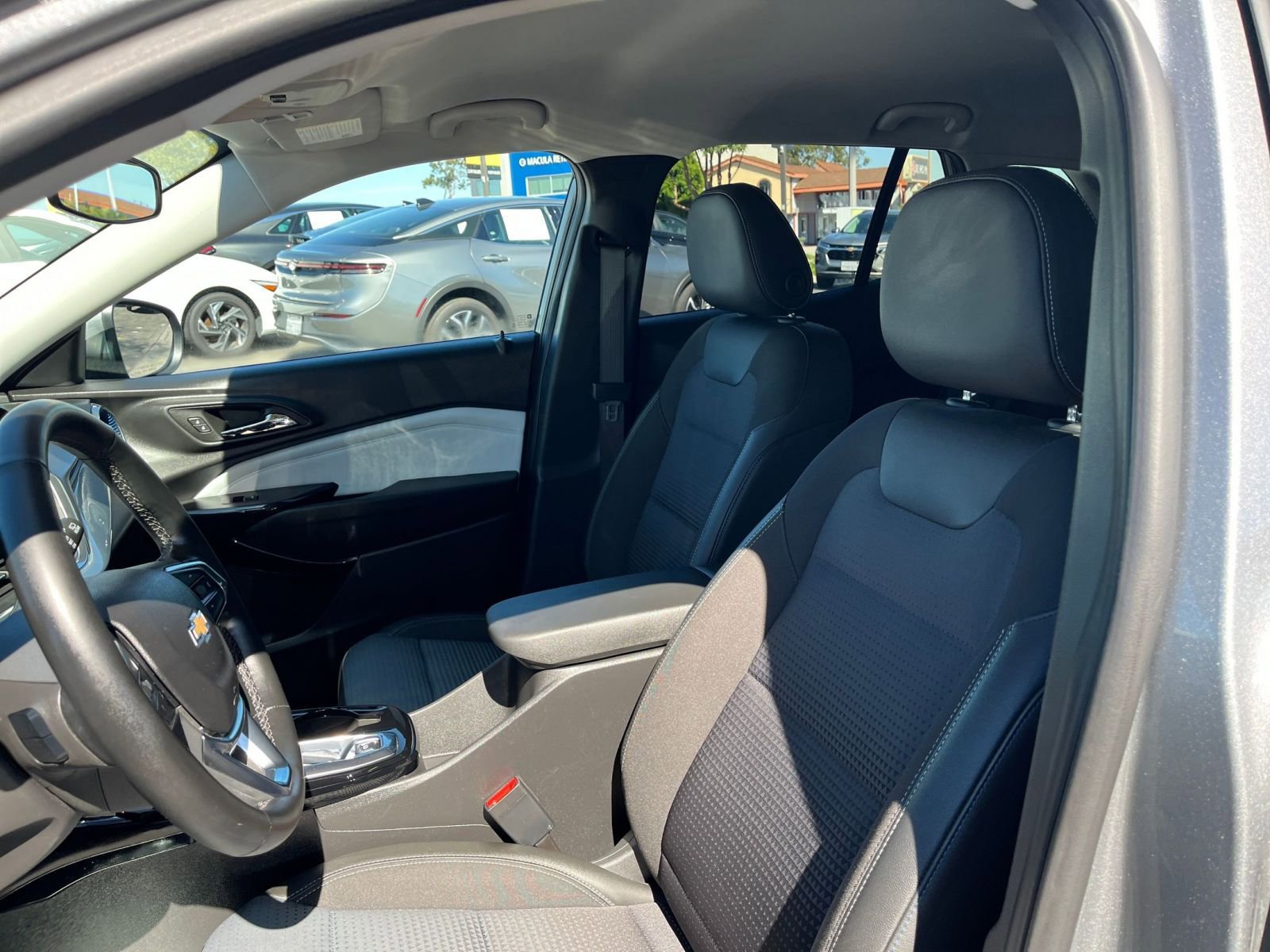 Thumbnail: 2025 Chevrolet Trax - 28