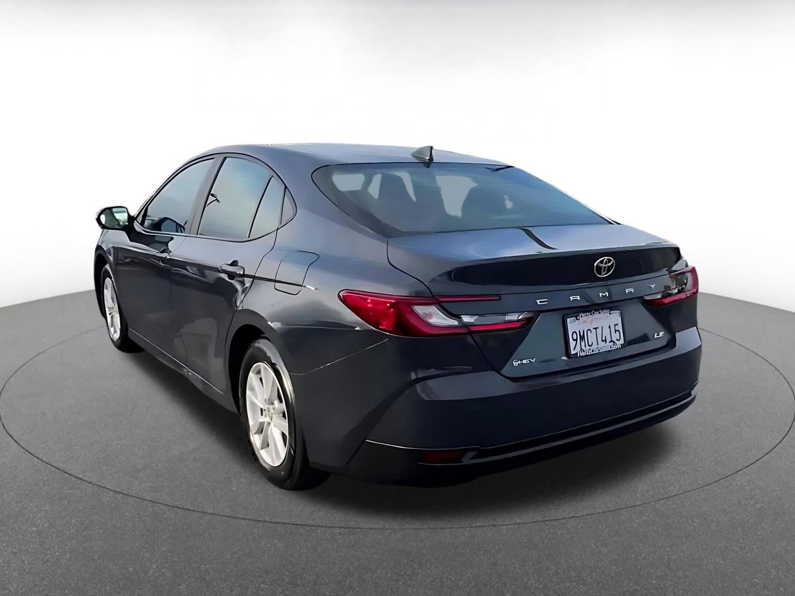 Thumbnail: 2025 Toyota Camry - 11