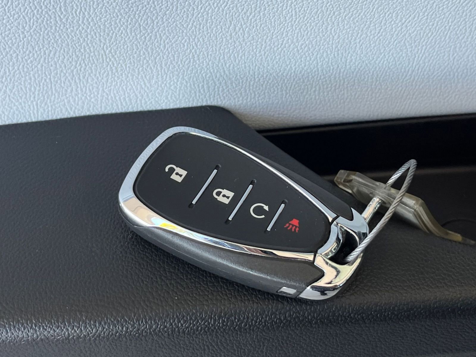 Thumbnail: 2025 Chevrolet Trax - 22