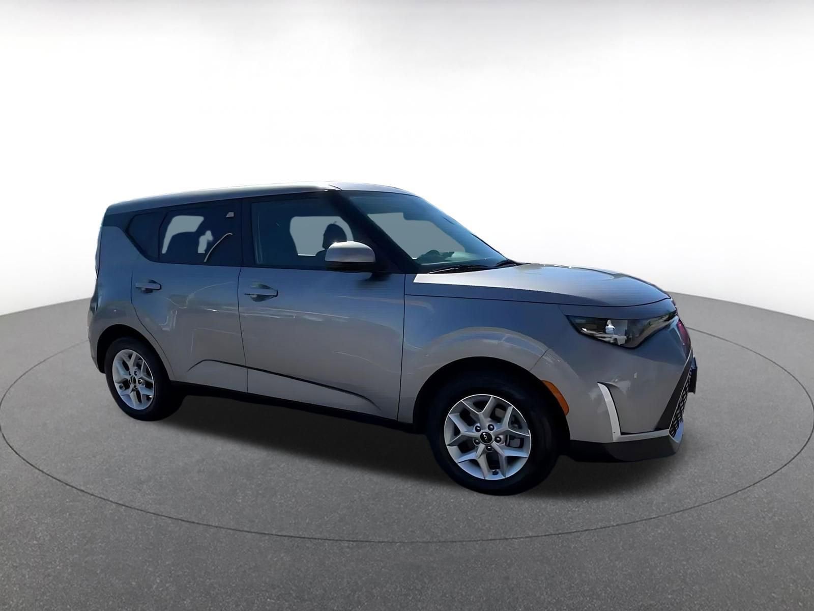 Thumbnail: 2025 Kia Soul - 2
