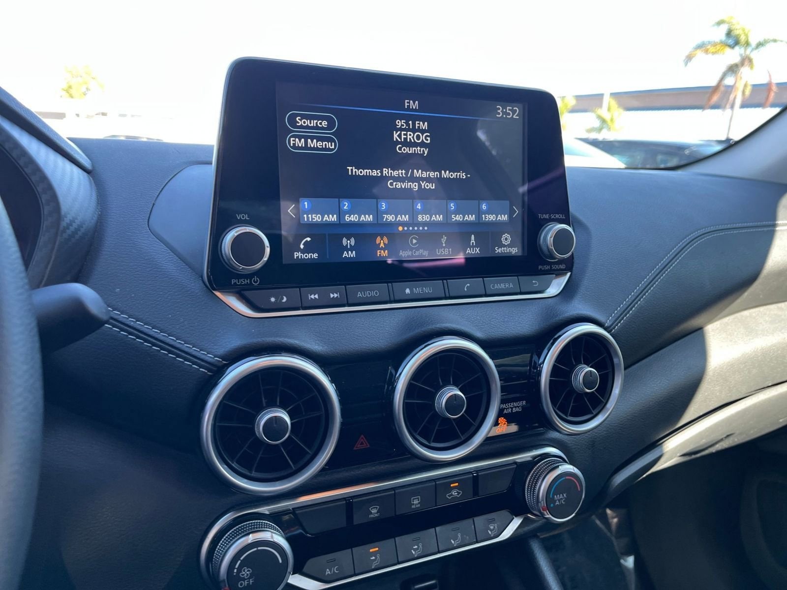 Thumbnail: 2024 Nissan Sentra - 18