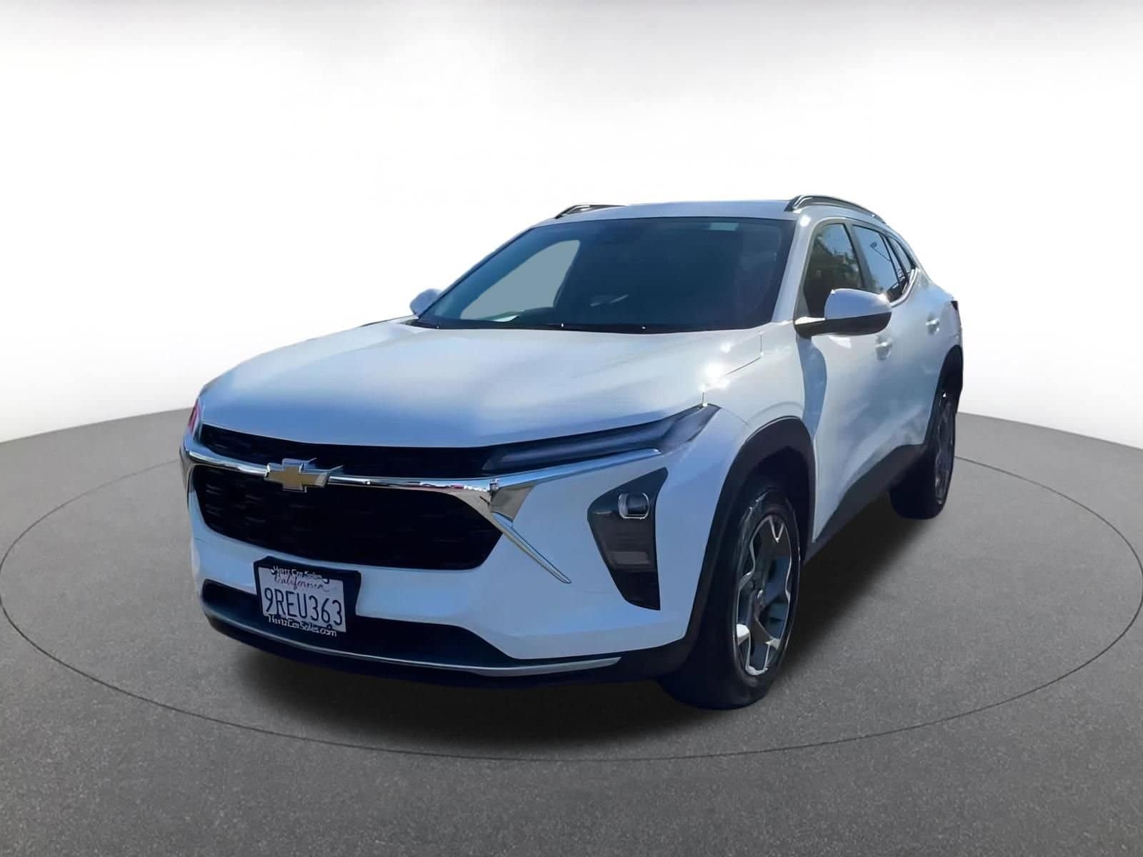 Thumbnail: 2025 Chevrolet Trax - 4