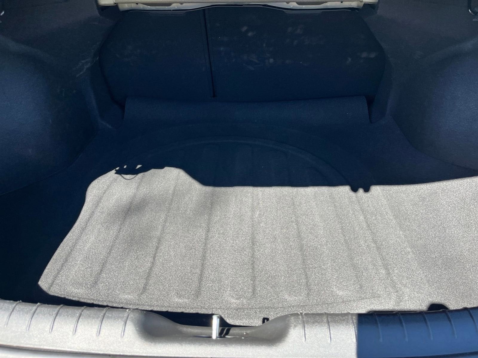 Thumbnail: 2025 Hyundai Elantra - 33