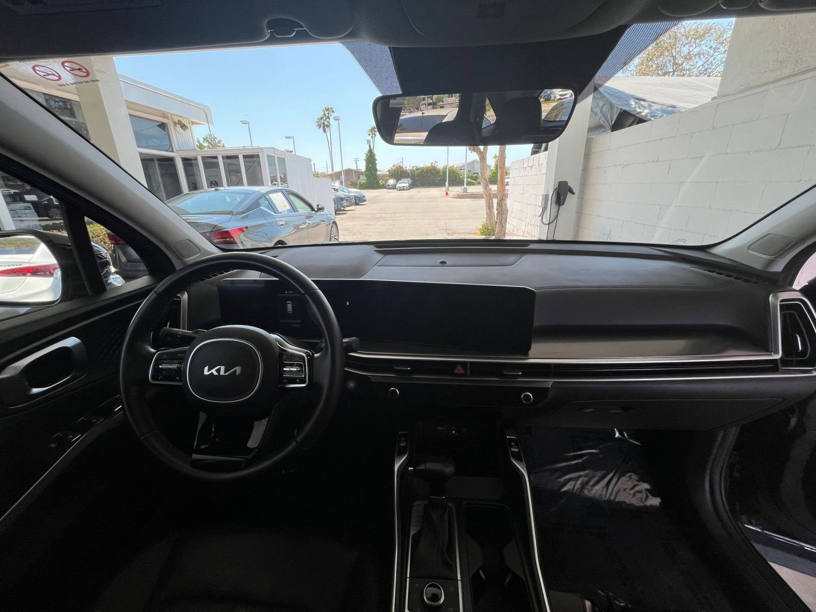 Thumbnail: 2024 Kia Sorento - 28
