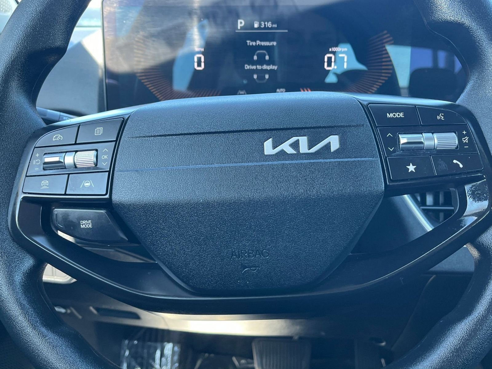 Thumbnail: 2025 Kia K4 - 29