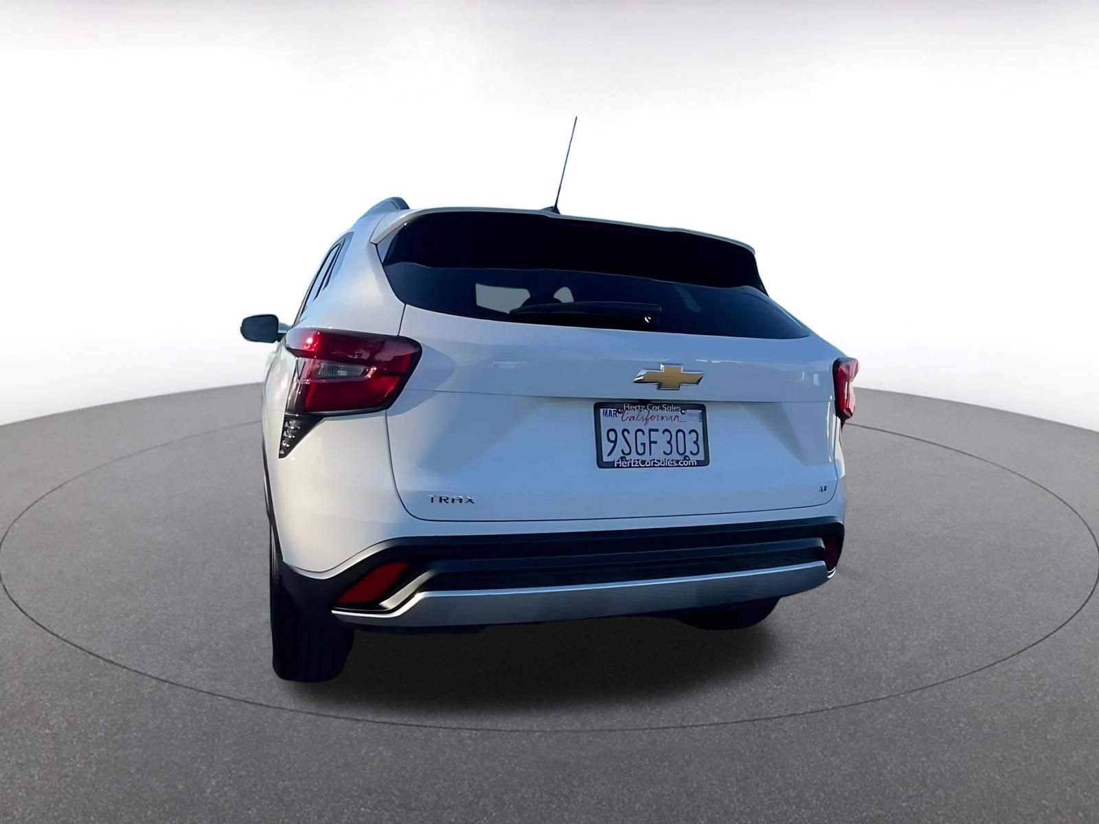 Thumbnail: 2025 Chevrolet Trax - 7