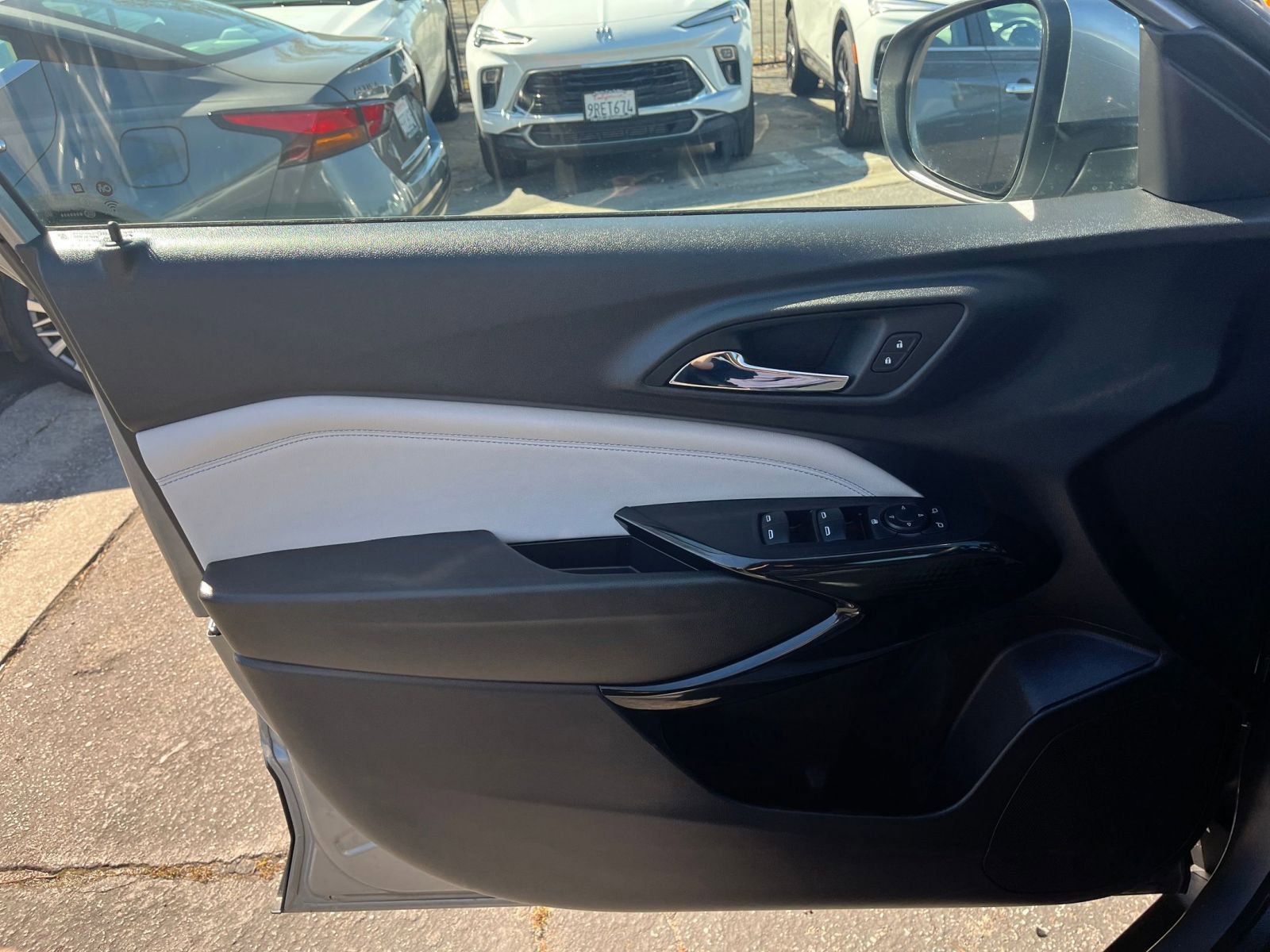 Thumbnail: 2025 Chevrolet Trax - 18