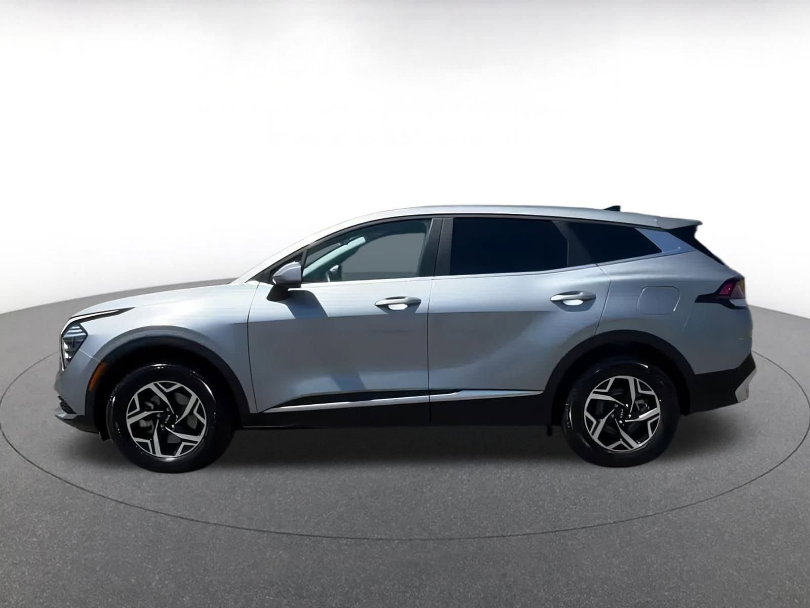 Thumbnail: 2024 Kia Sportage - 10