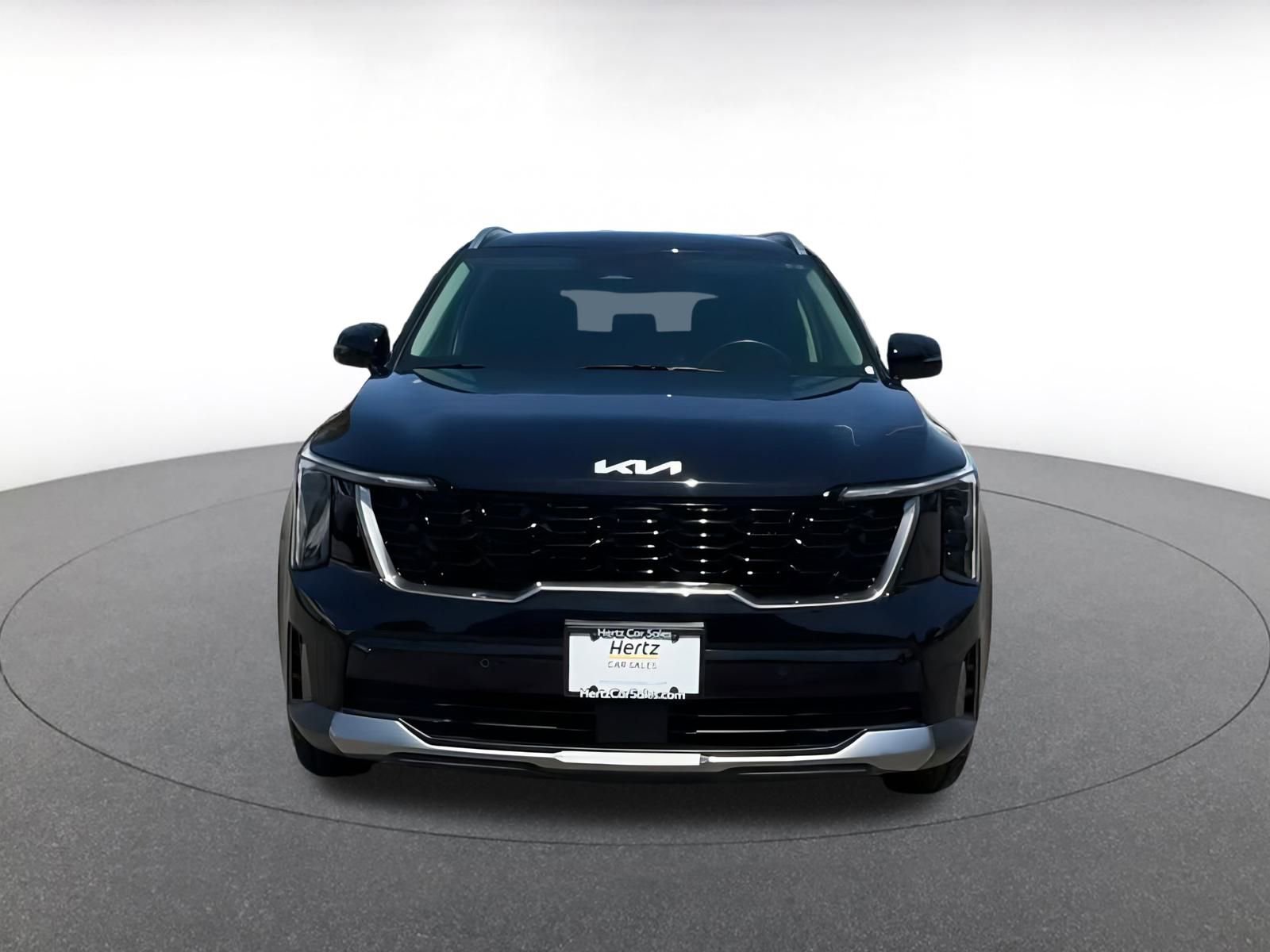 Thumbnail: 2024 Kia Sorento - 4