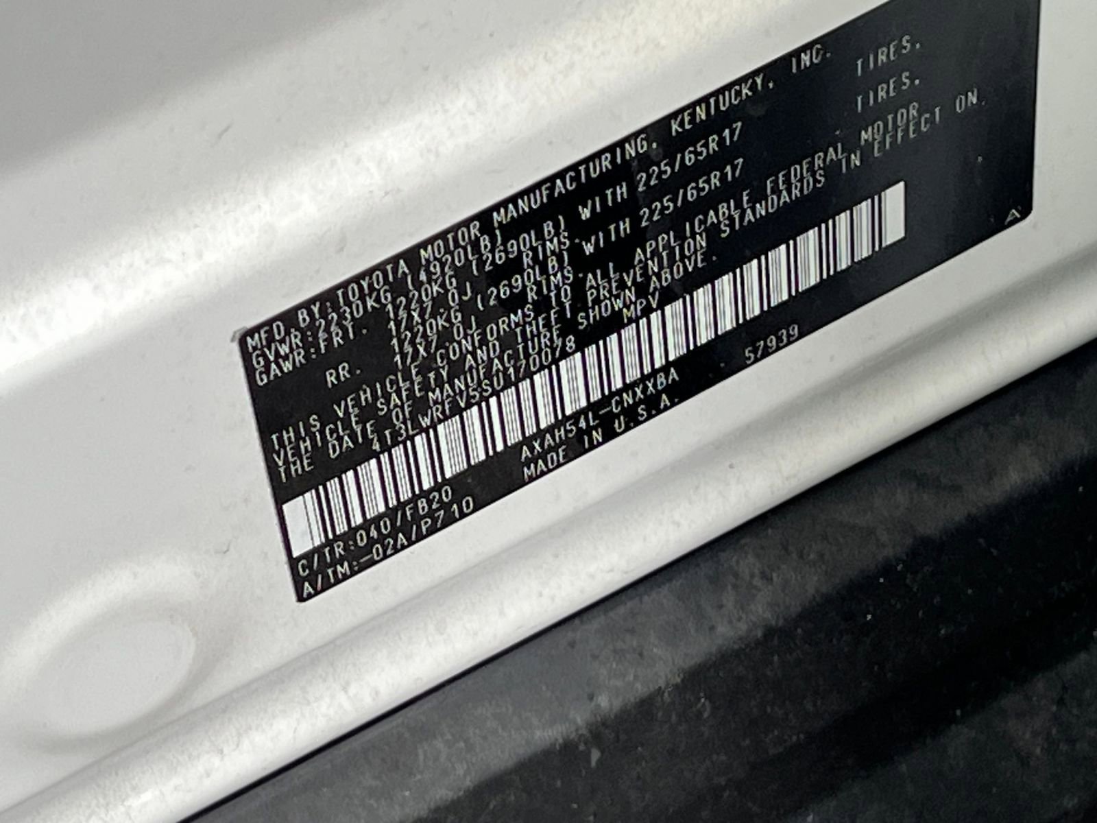 Thumbnail: 2025 Toyota RAV4 - 29