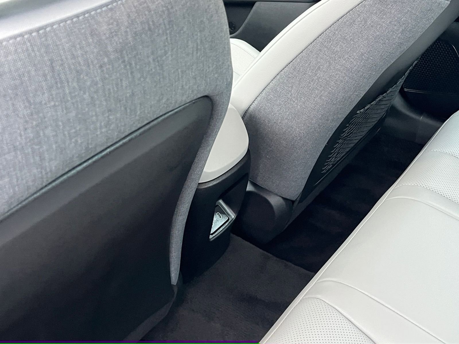 Thumbnail: 2025 Hyundai Elantra - 23