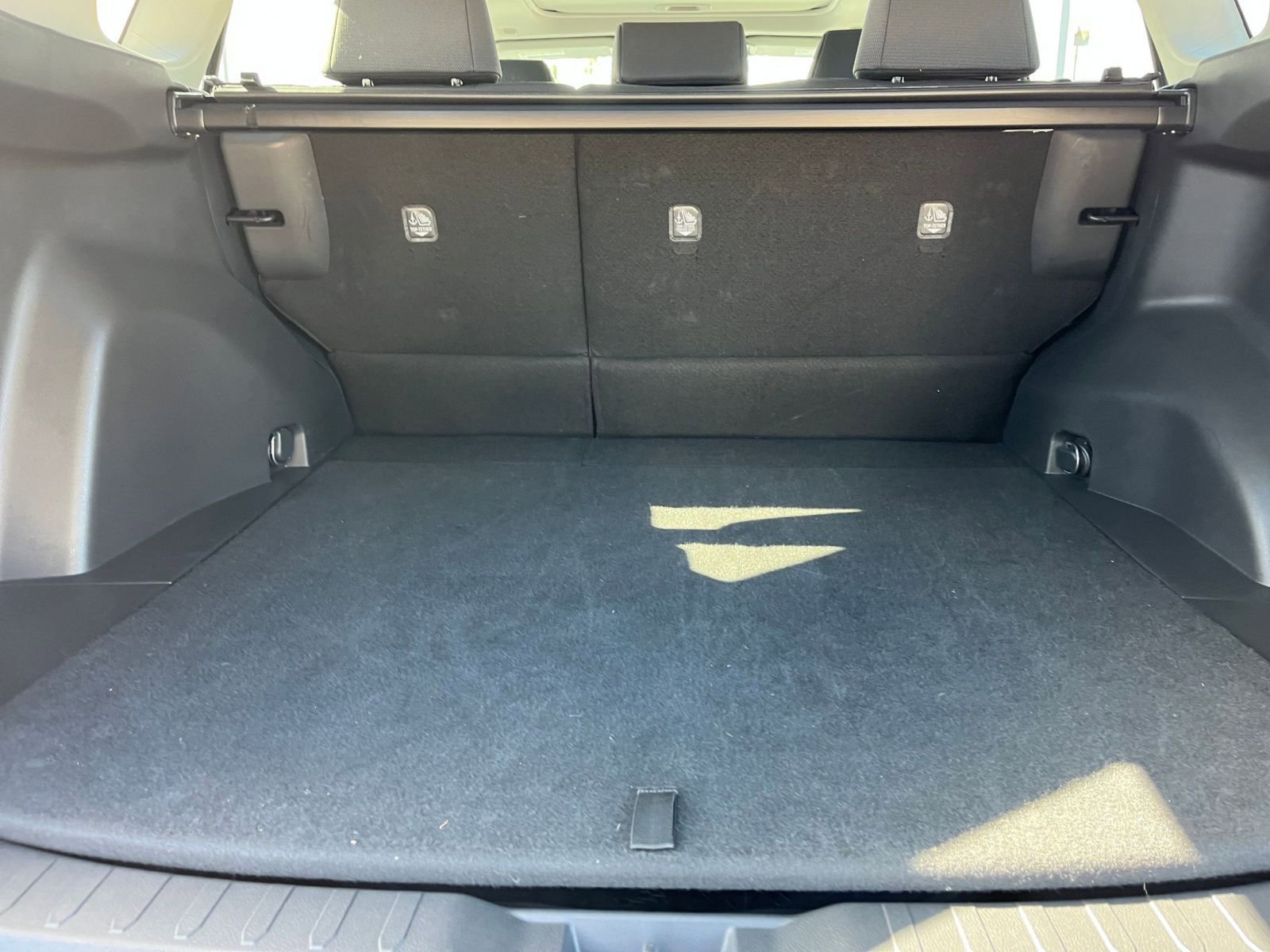 Thumbnail: 2025 Toyota RAV4 - 31