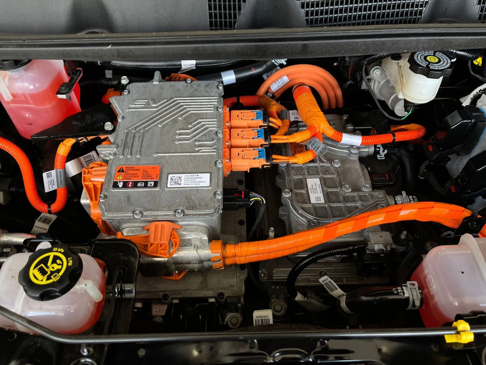 Thumbnail: 2023 Chevrolet Bolt EV - 31