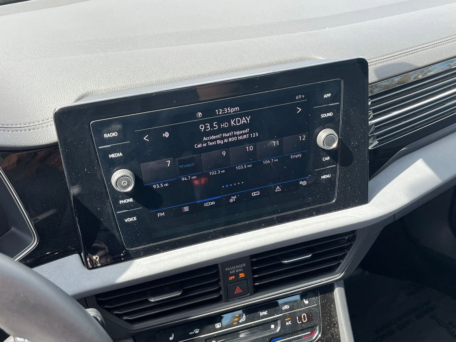 Thumbnail: 2025 Volkswagen Jetta - 21