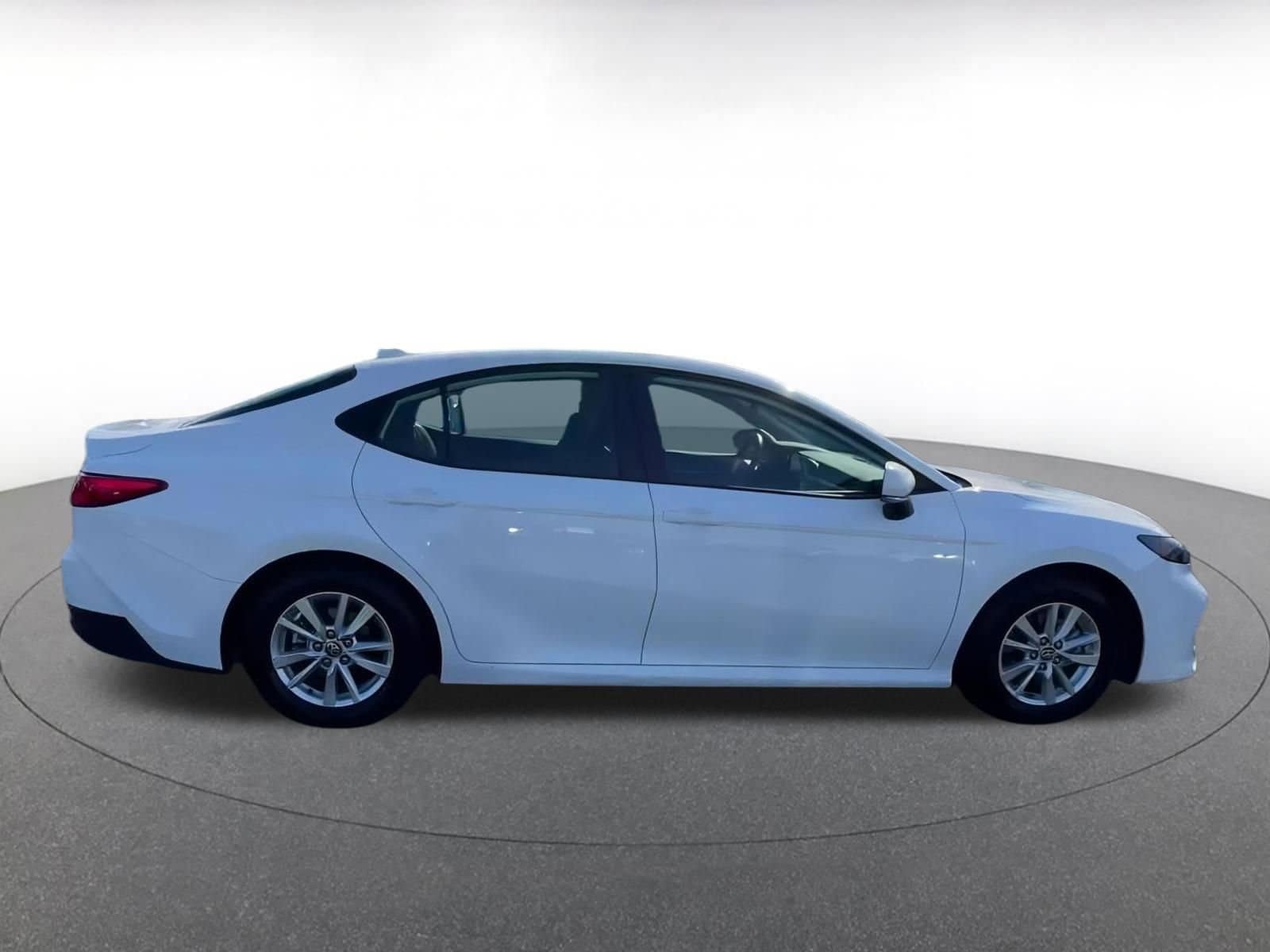 Thumbnail: 2025 Toyota Camry - 16