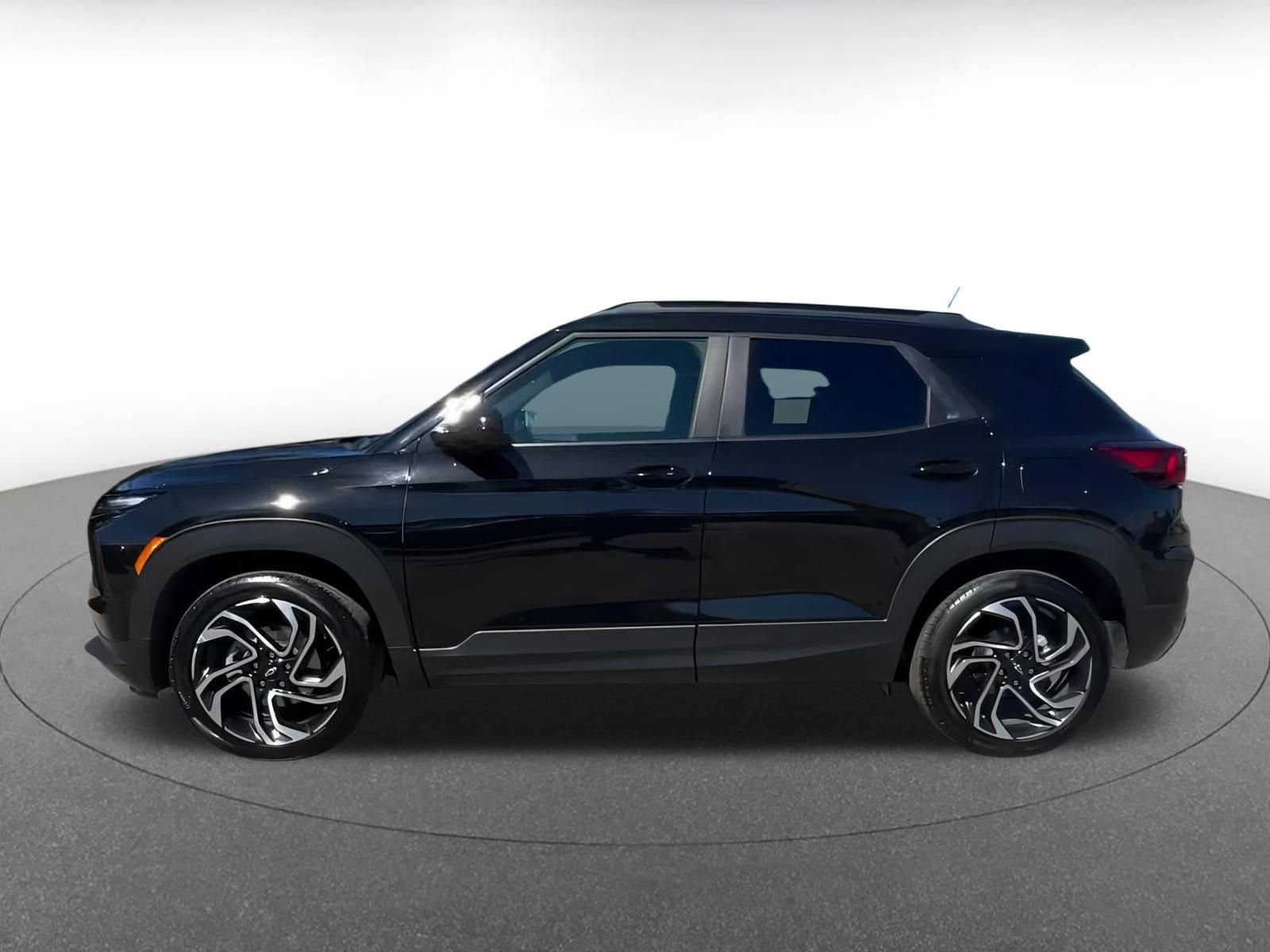 Thumbnail: 2024 Chevrolet TrailBlazer - 9