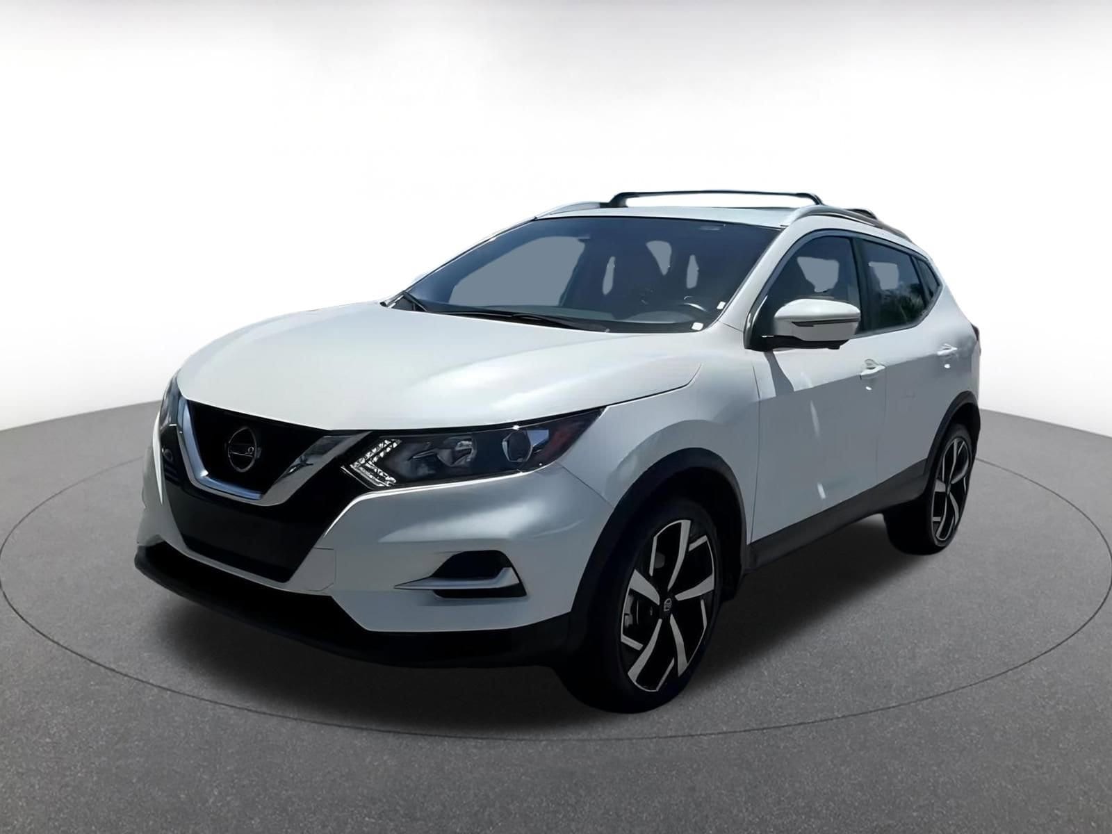 Thumbnail: 2022 Nissan Rogue Sport - 5