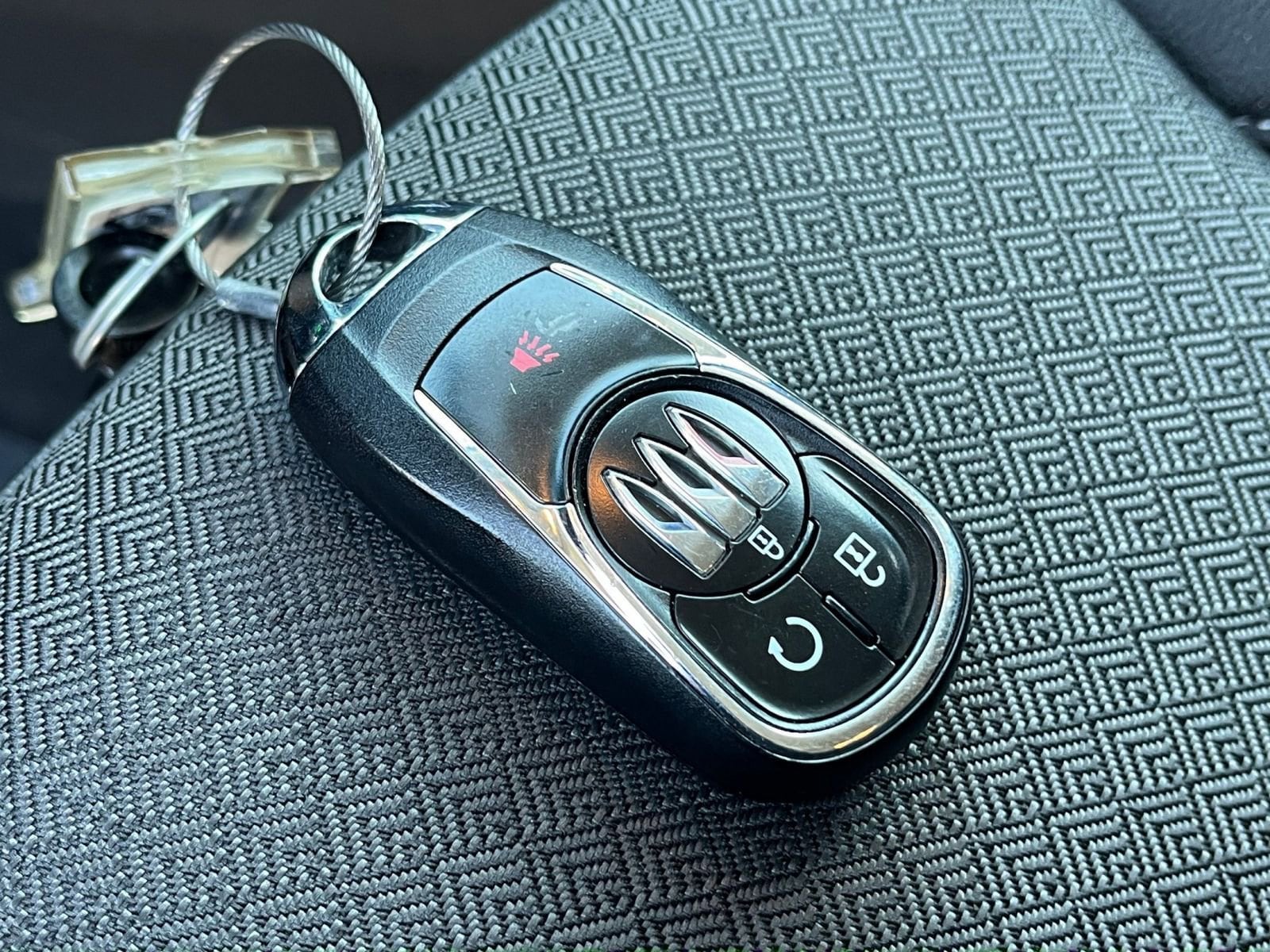 Thumbnail: 2025 Buick Encore GX - 22