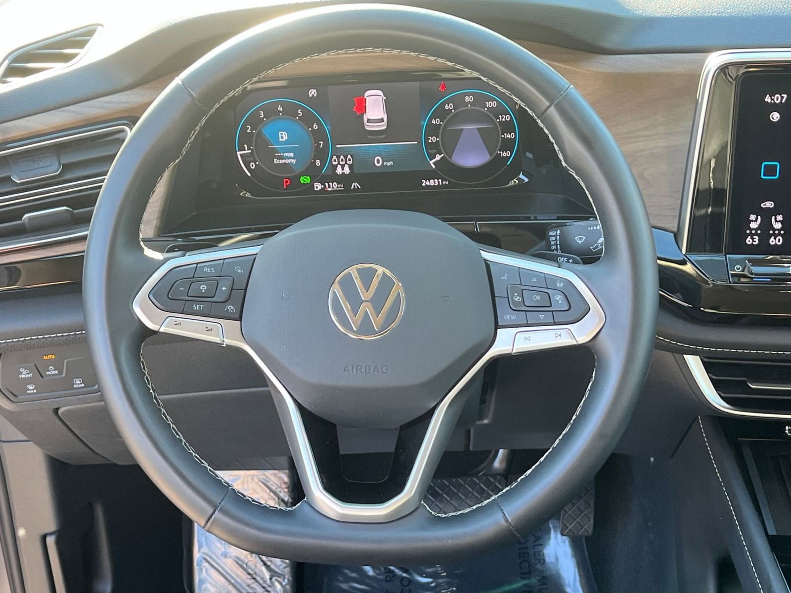 Thumbnail: 2025 Volkswagen Atlas - 28