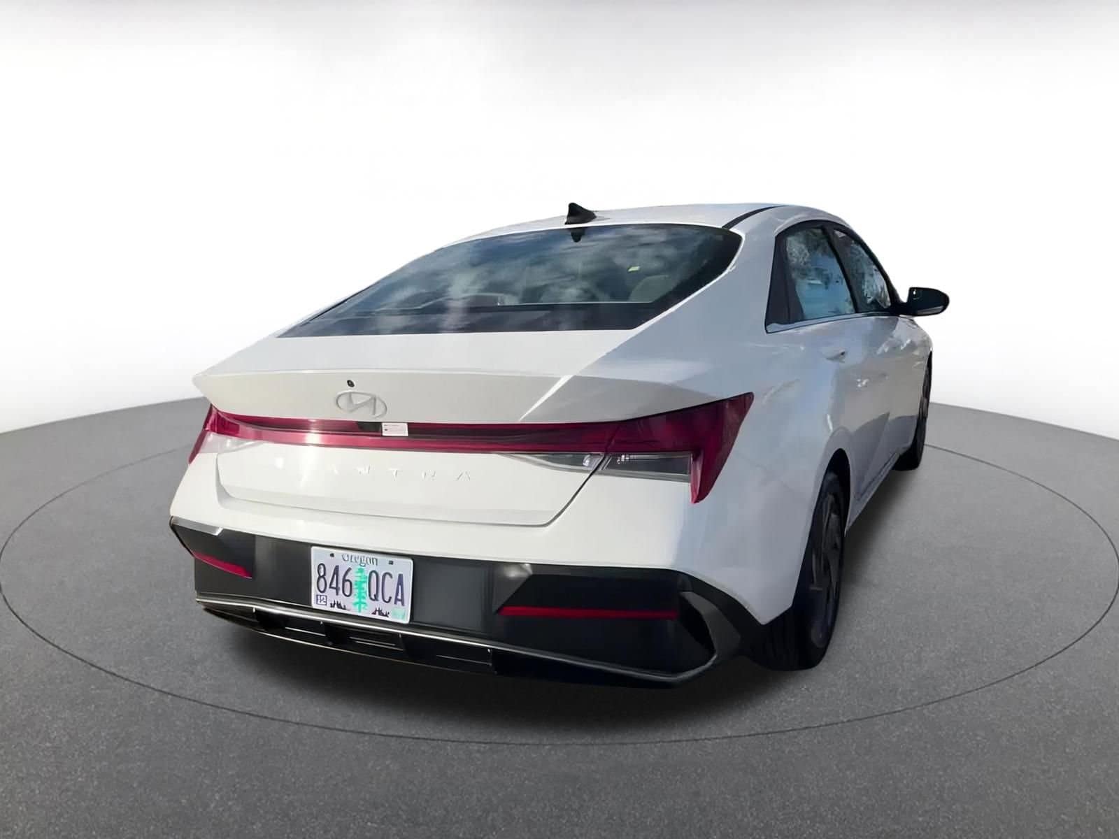 Thumbnail: 2025 Hyundai Elantra - 15