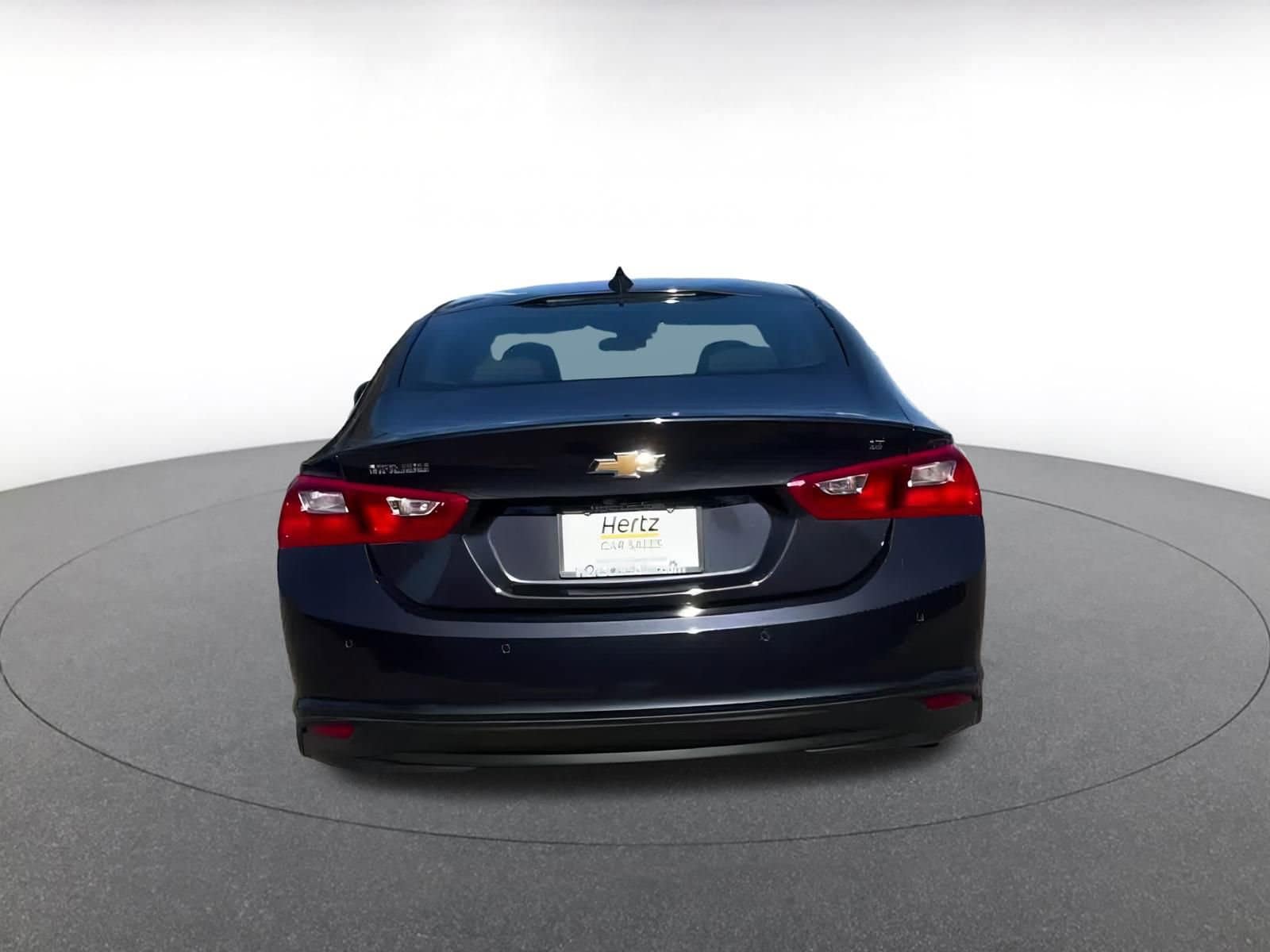 Thumbnail: 2023 Chevrolet Malibu - 10