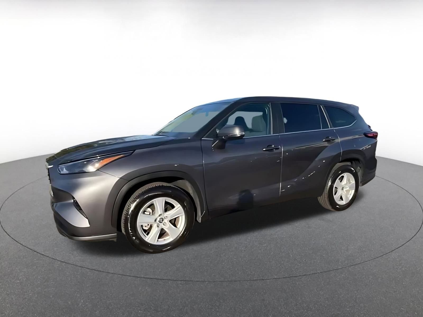 Thumbnail: 2025 Toyota Highlander - 11