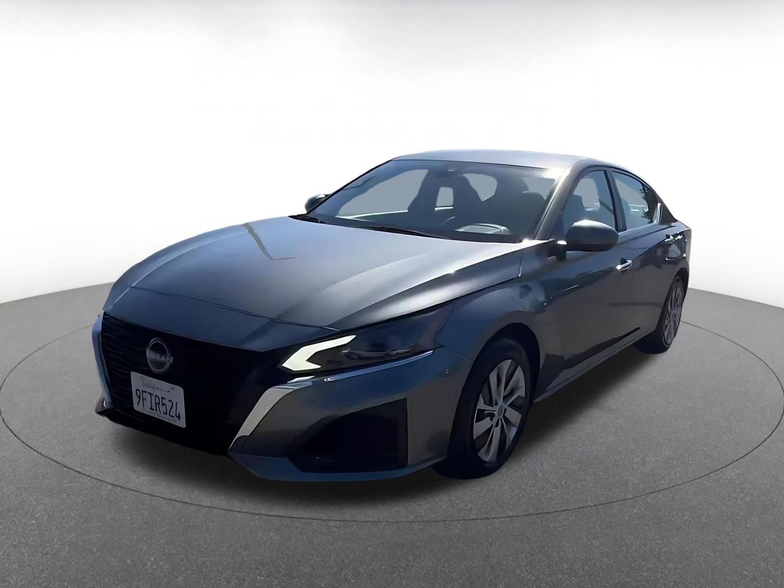 Thumbnail: 2023 Nissan Altima - 8