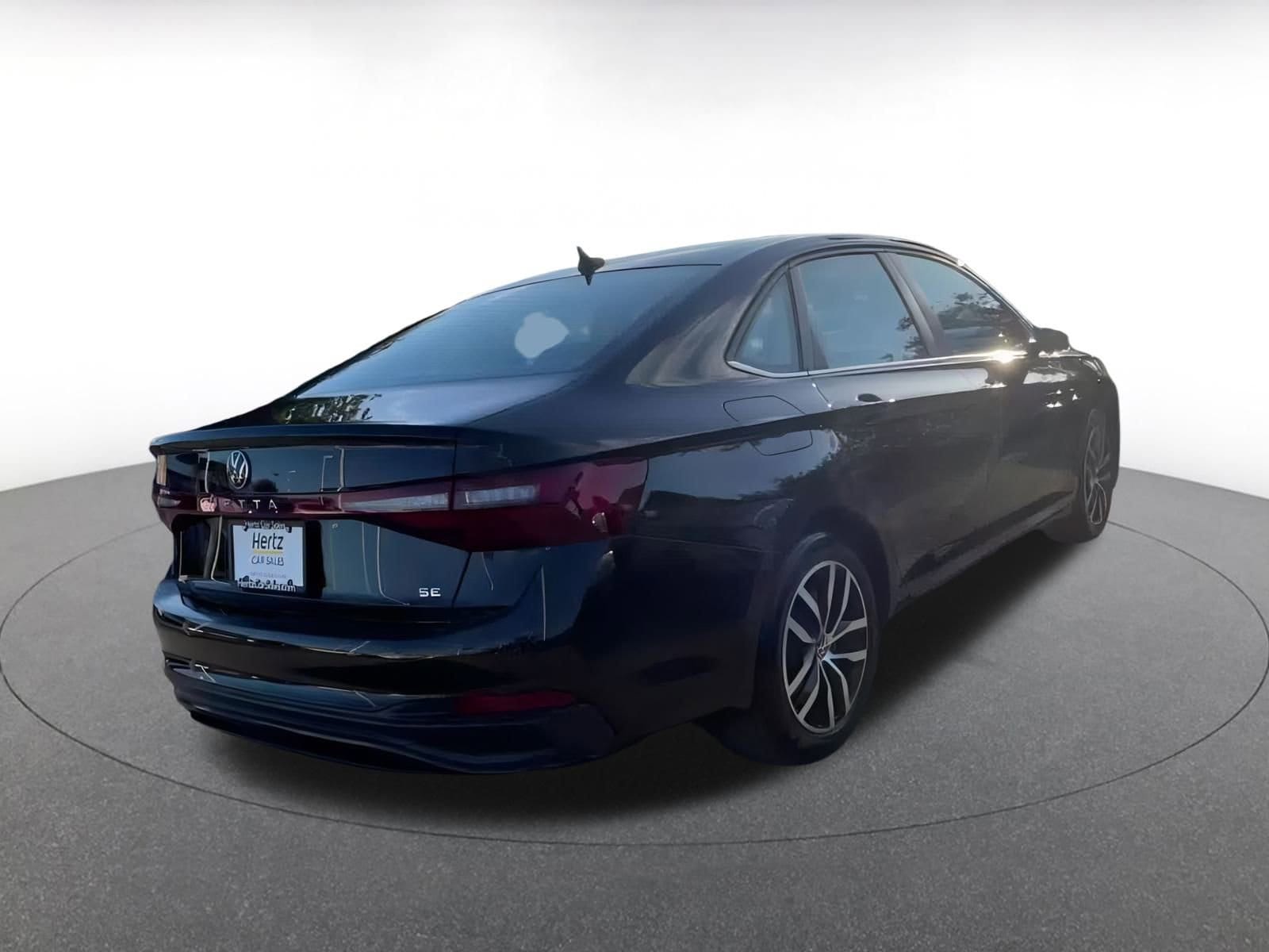 Thumbnail: 2025 Volkswagen Jetta - 15