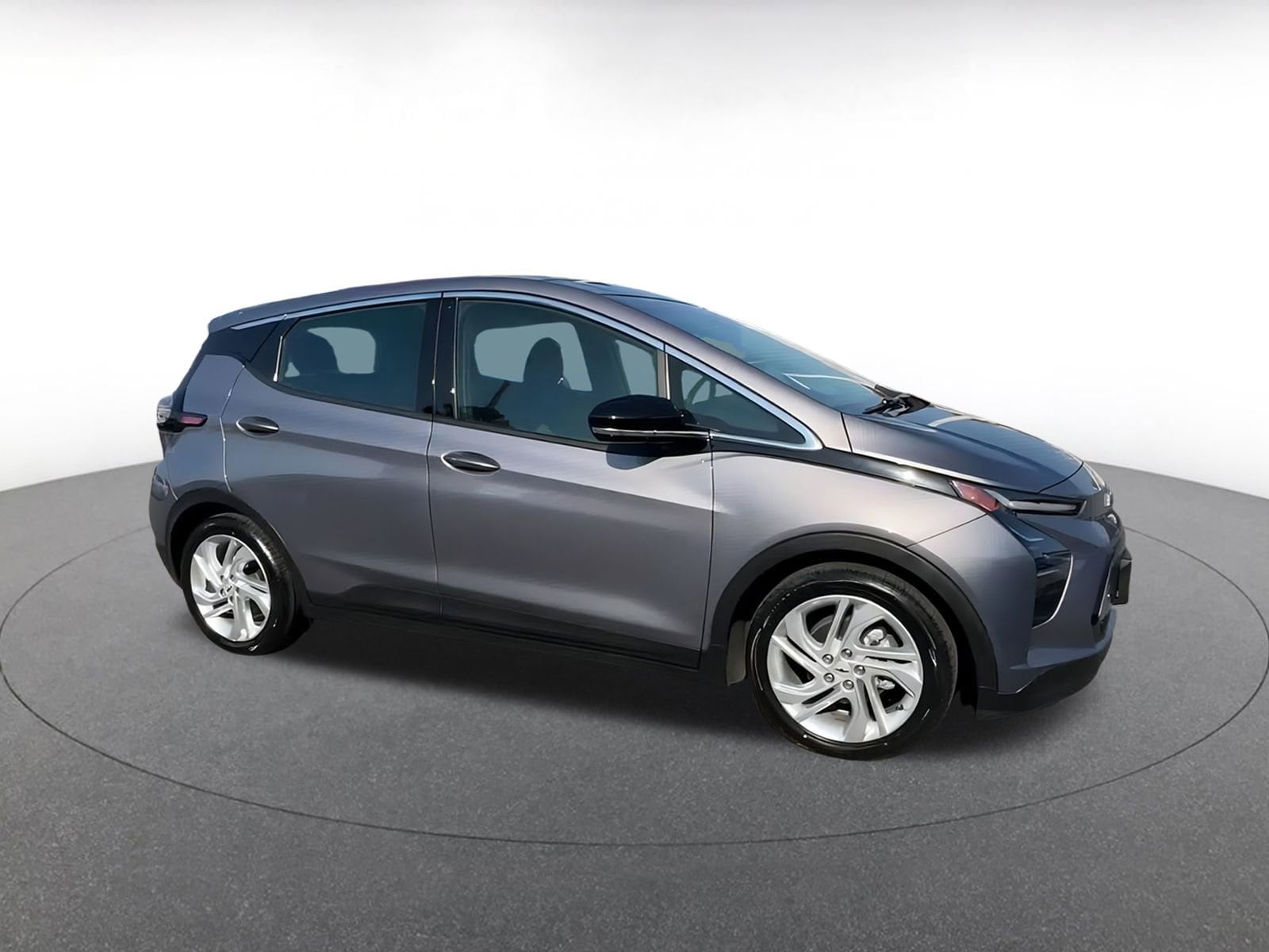 Thumbnail: 2023 Chevrolet Bolt EV - 2