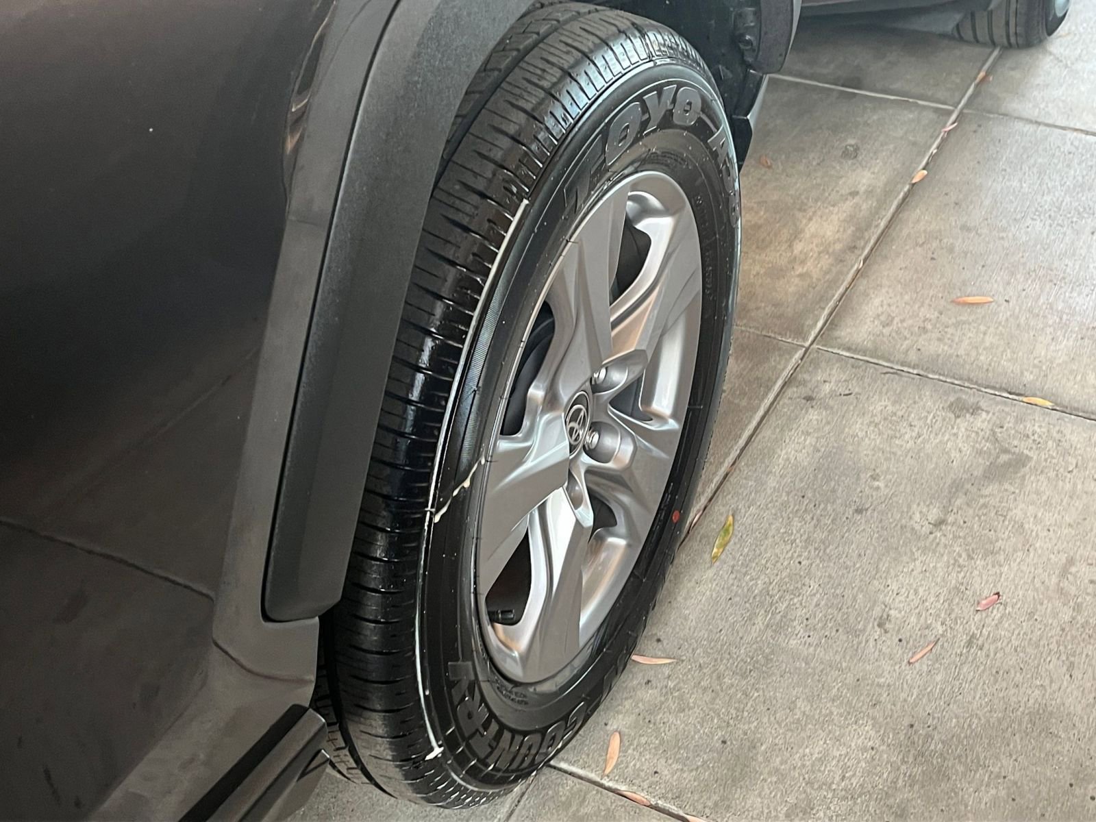 Thumbnail: 2025 Toyota RAV4 - 30