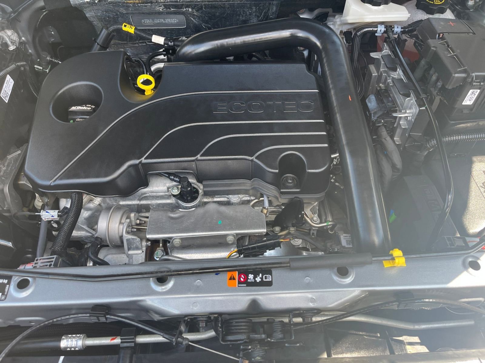 Thumbnail: 2024 GMC Terrain - 32