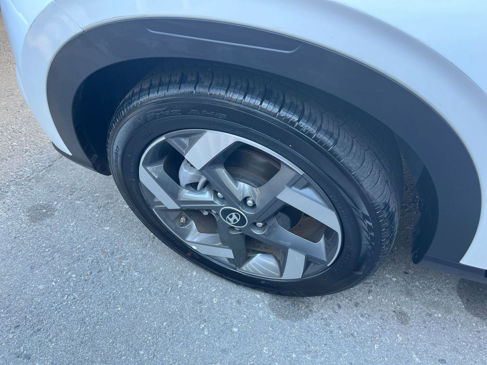 Thumbnail: 2025 Hyundai Venue - 30