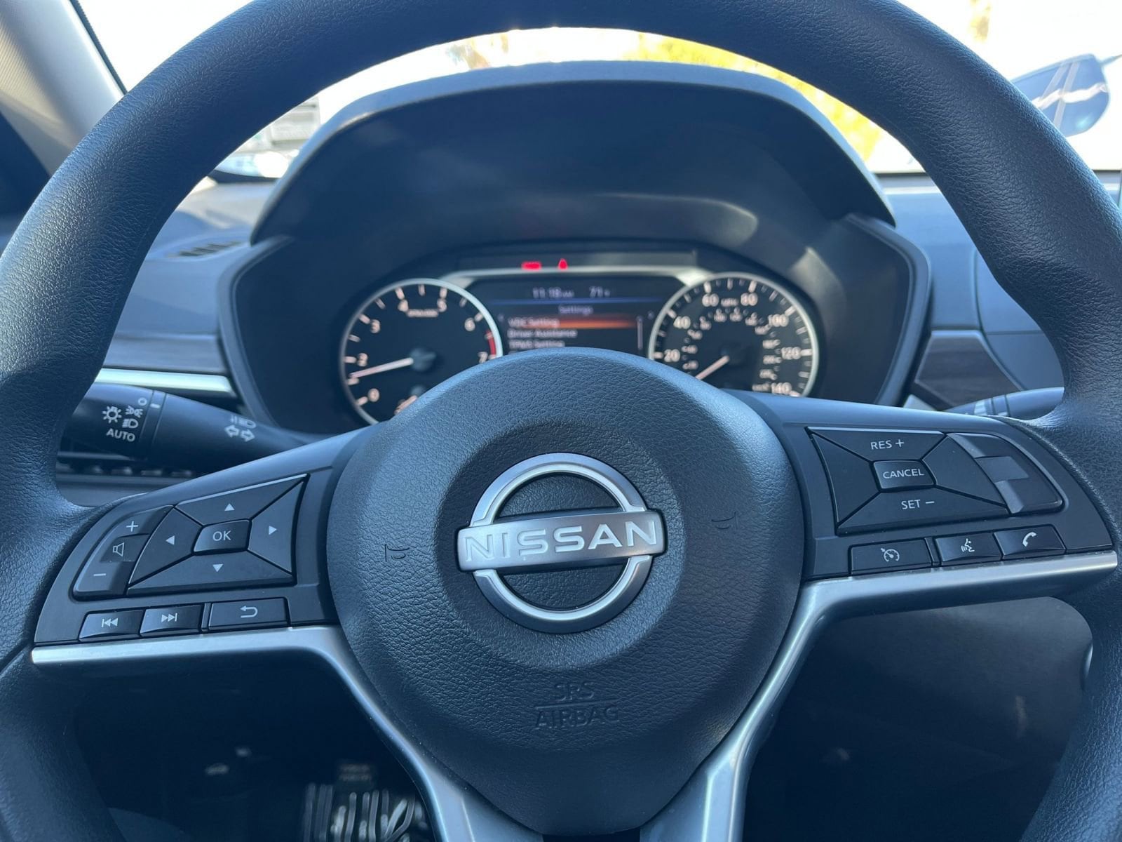 Thumbnail: 2025 Nissan Altima - 29