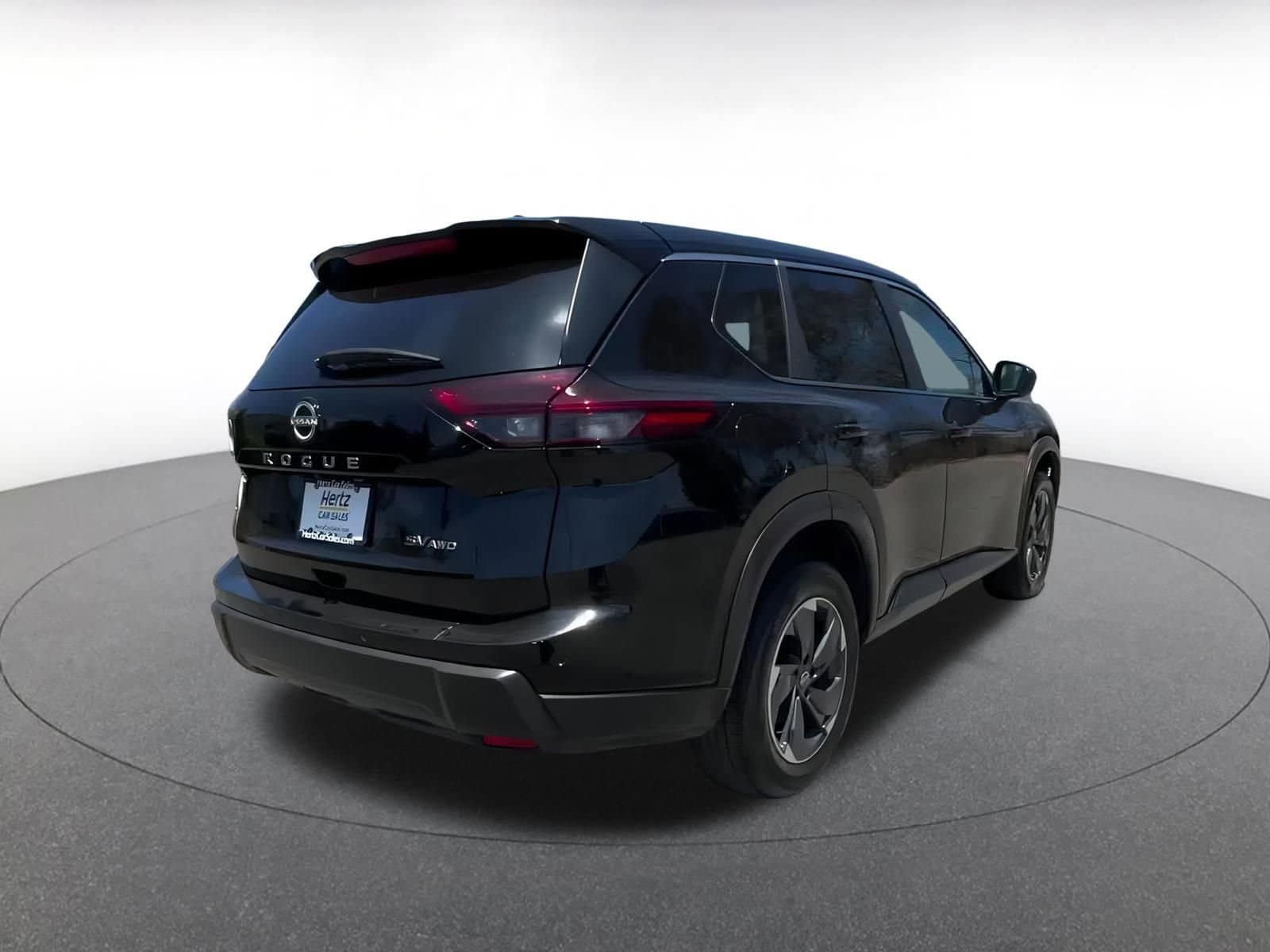 Thumbnail: 2024 Nissan Rogue - 15