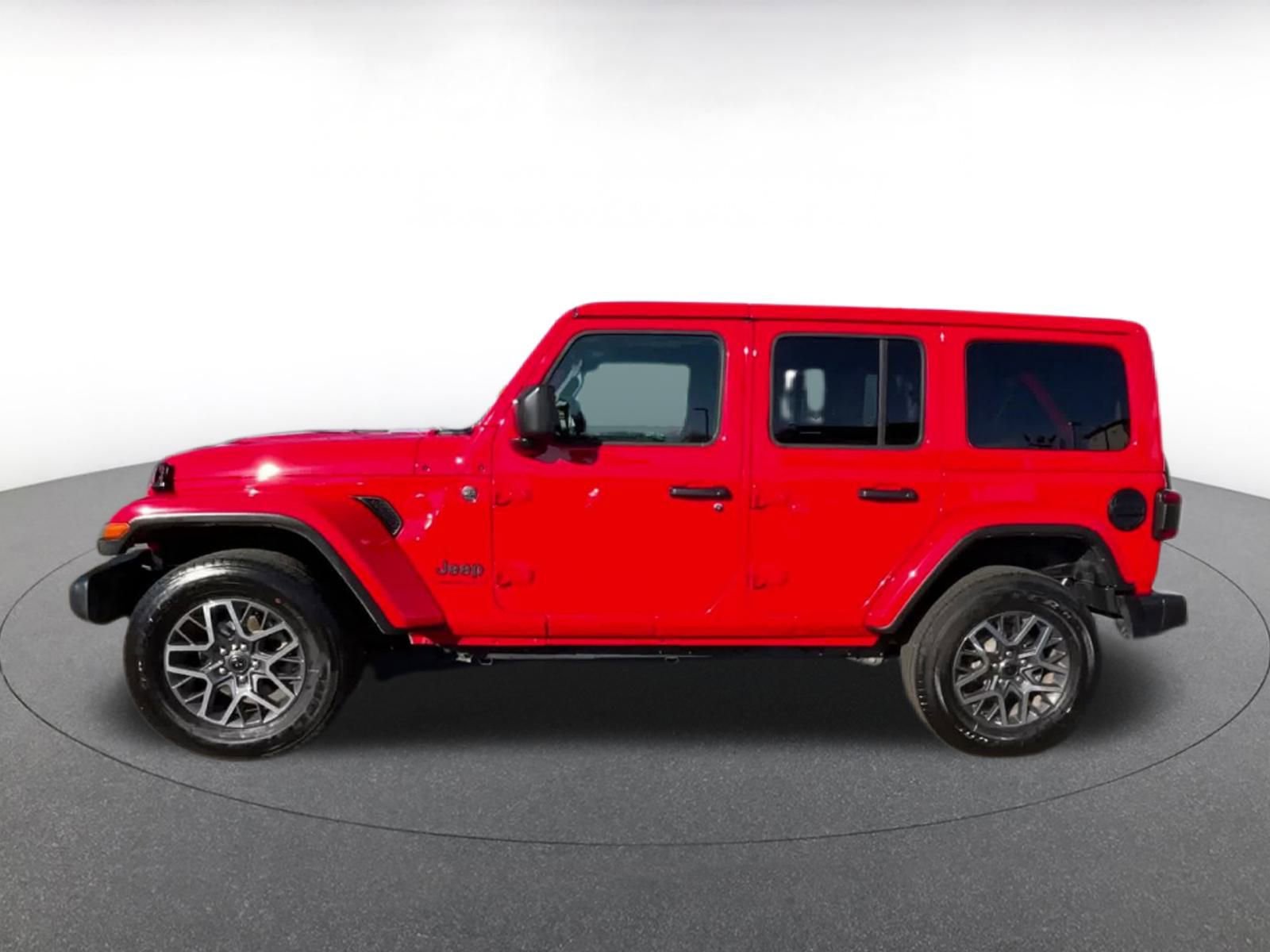 Thumbnail: 2025 Jeep Wrangler - 4