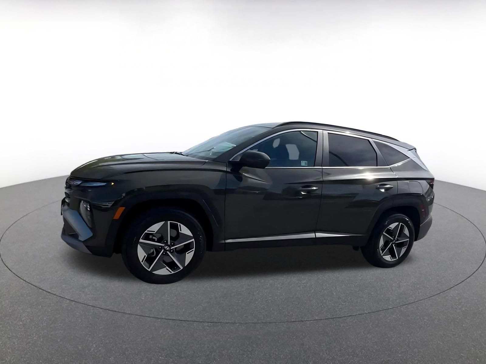 Thumbnail: 2025 Hyundai Tucson - 8