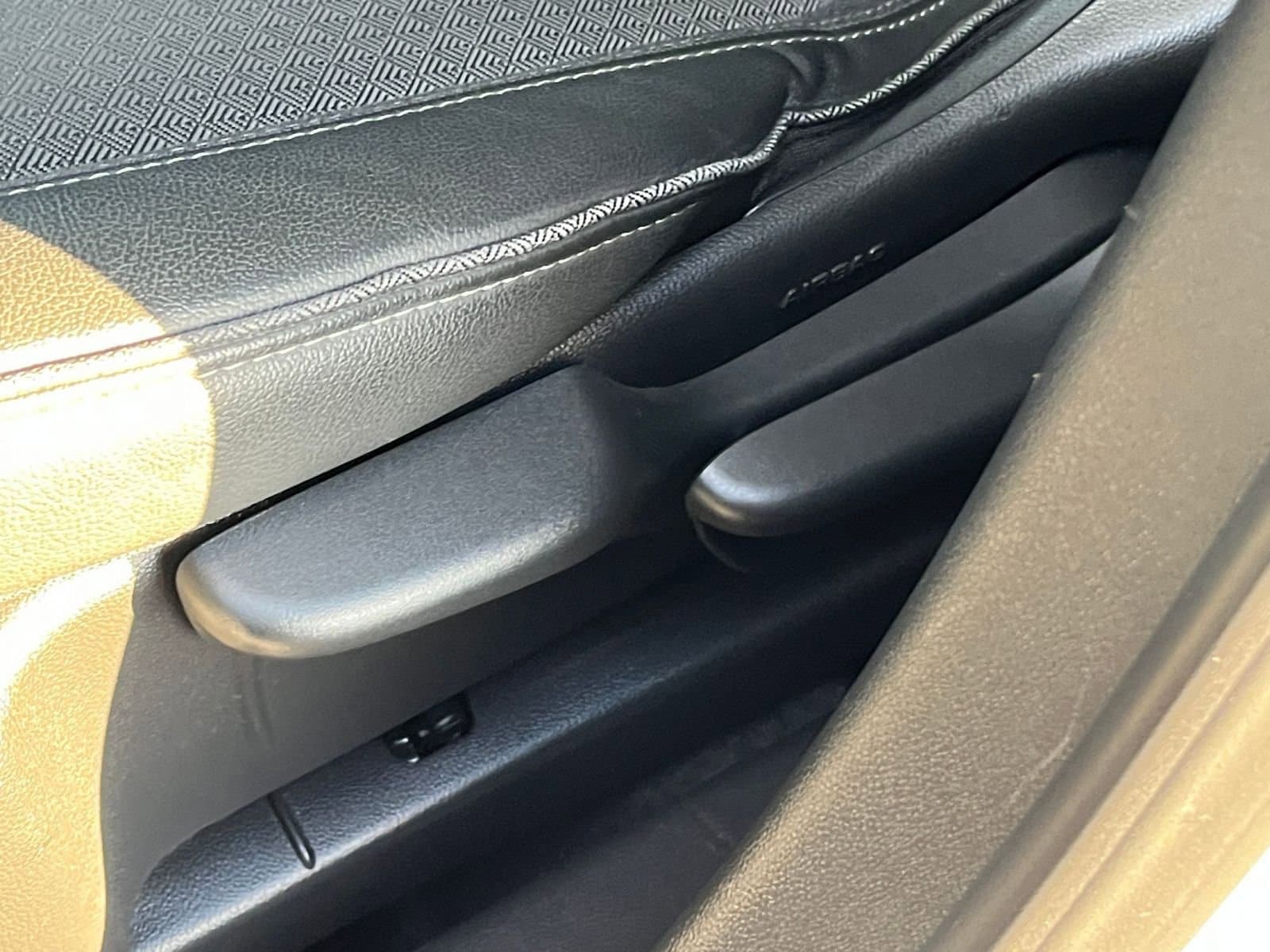 Thumbnail: 2025 Buick Encore GX - 23