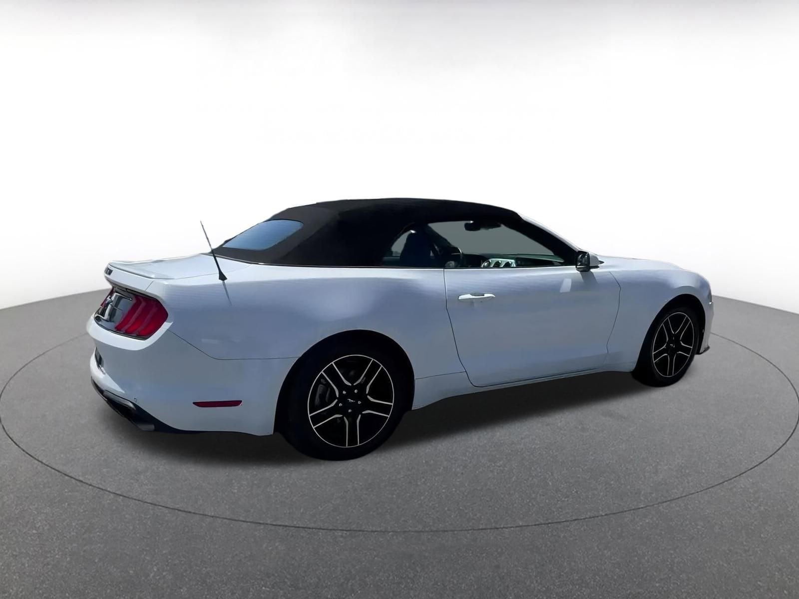 Thumbnail: 2023 Ford Mustang - 12