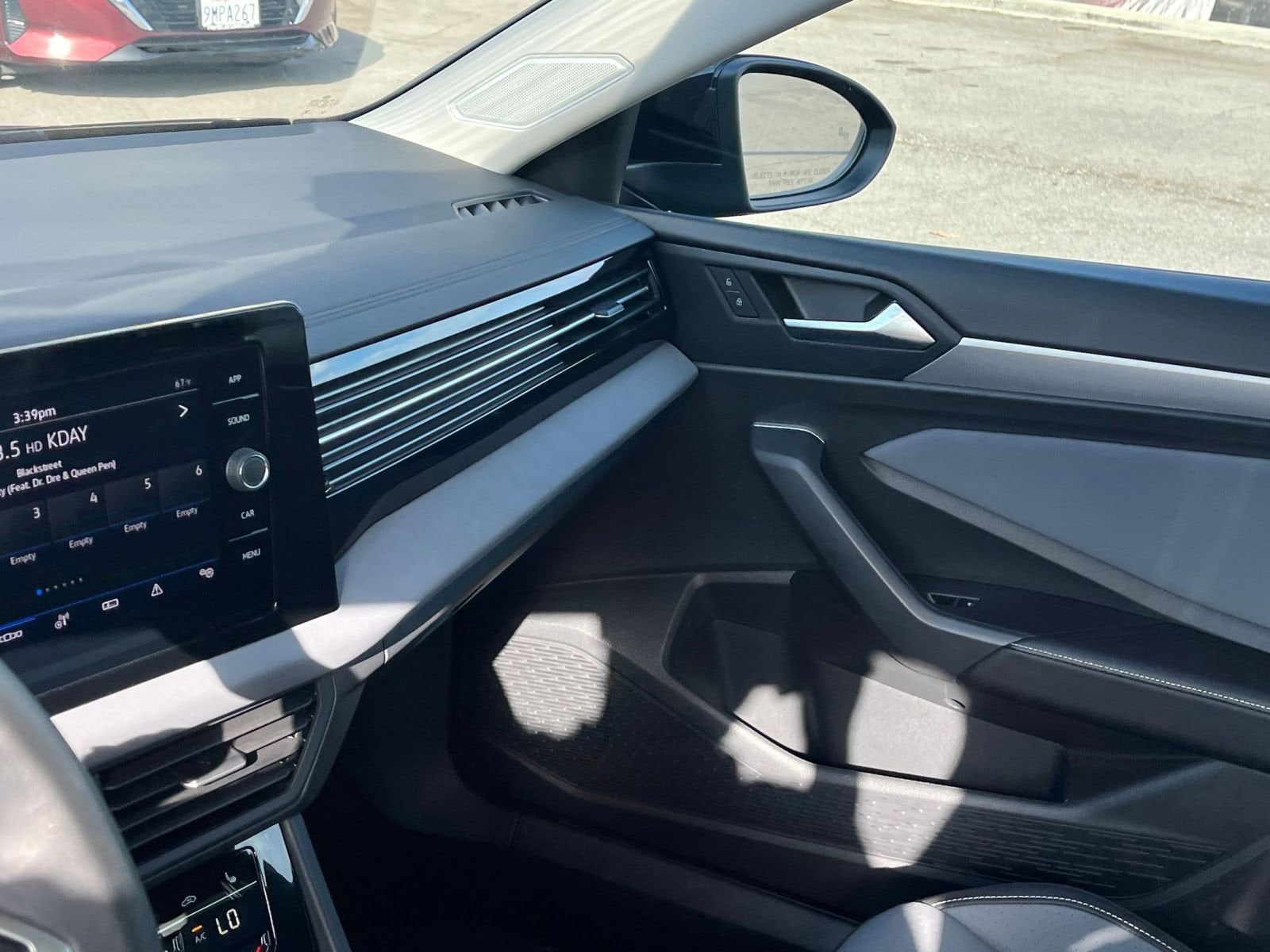 Thumbnail: 2025 Volkswagen Jetta - 35